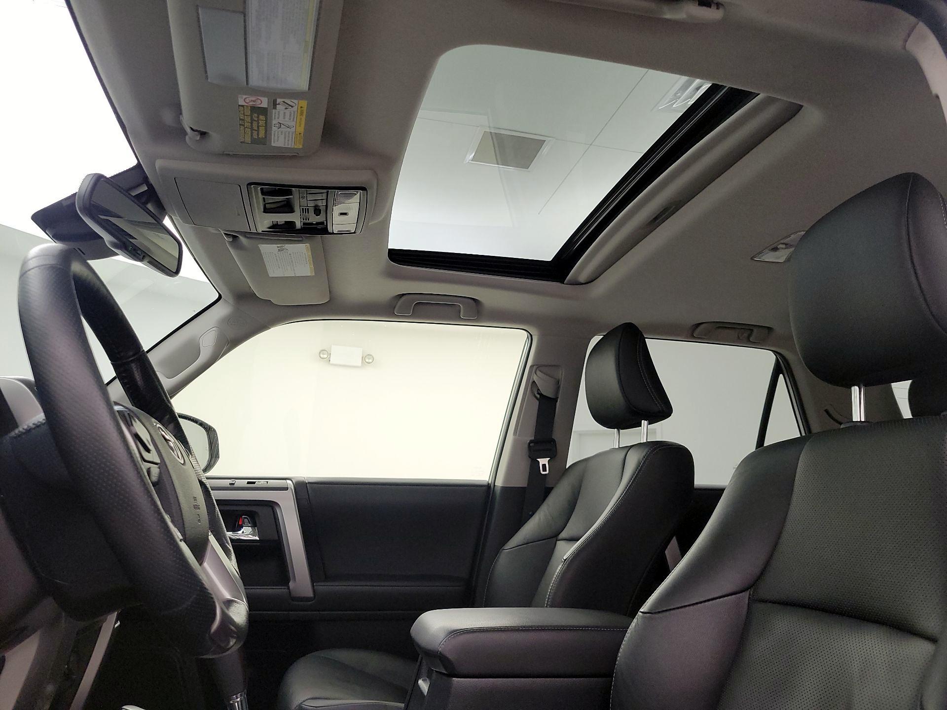 Thumbnail: 2023 Toyota 4Runner - 20