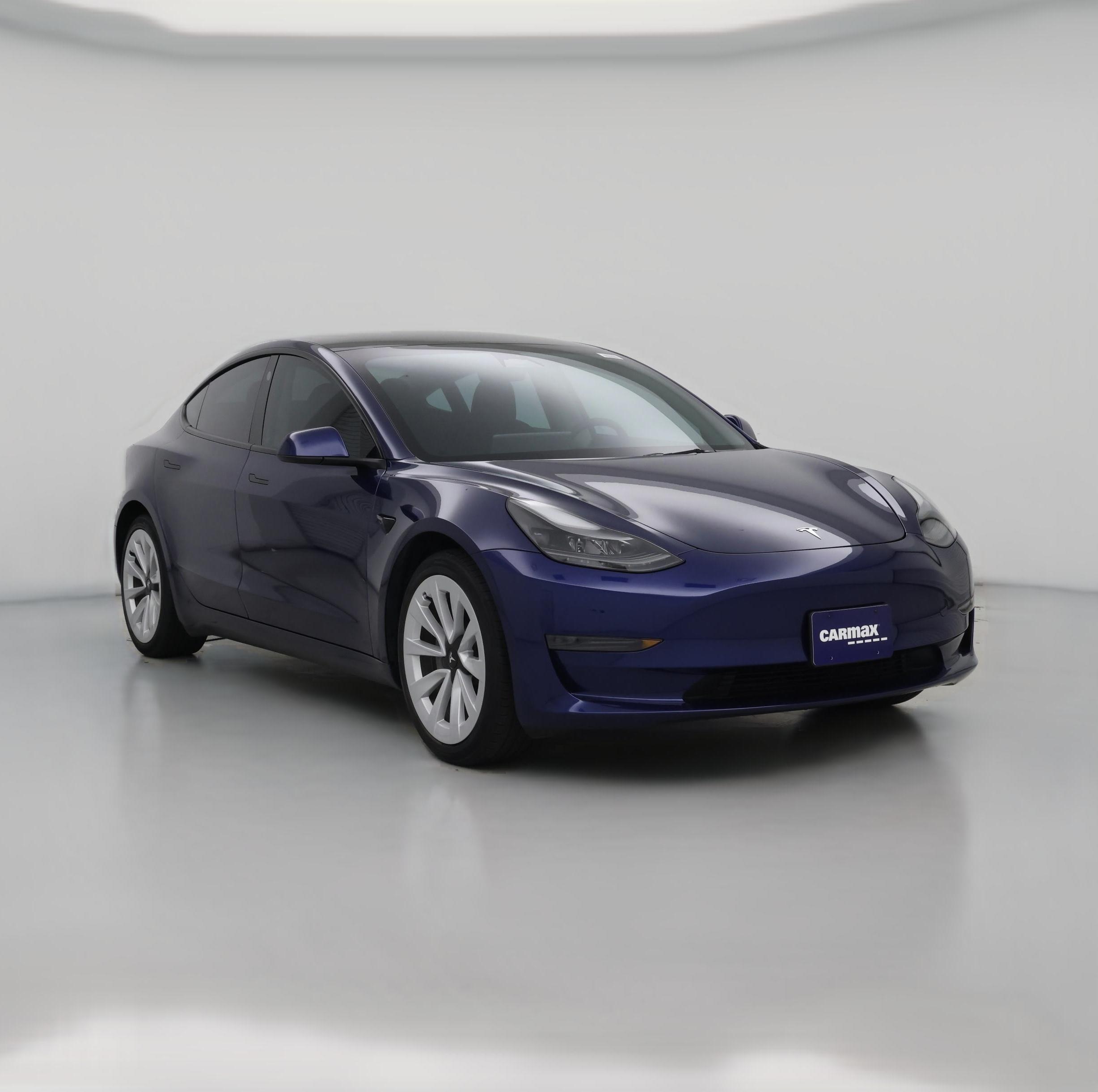 Thumbnail: 2023 Tesla Model 3 - 1