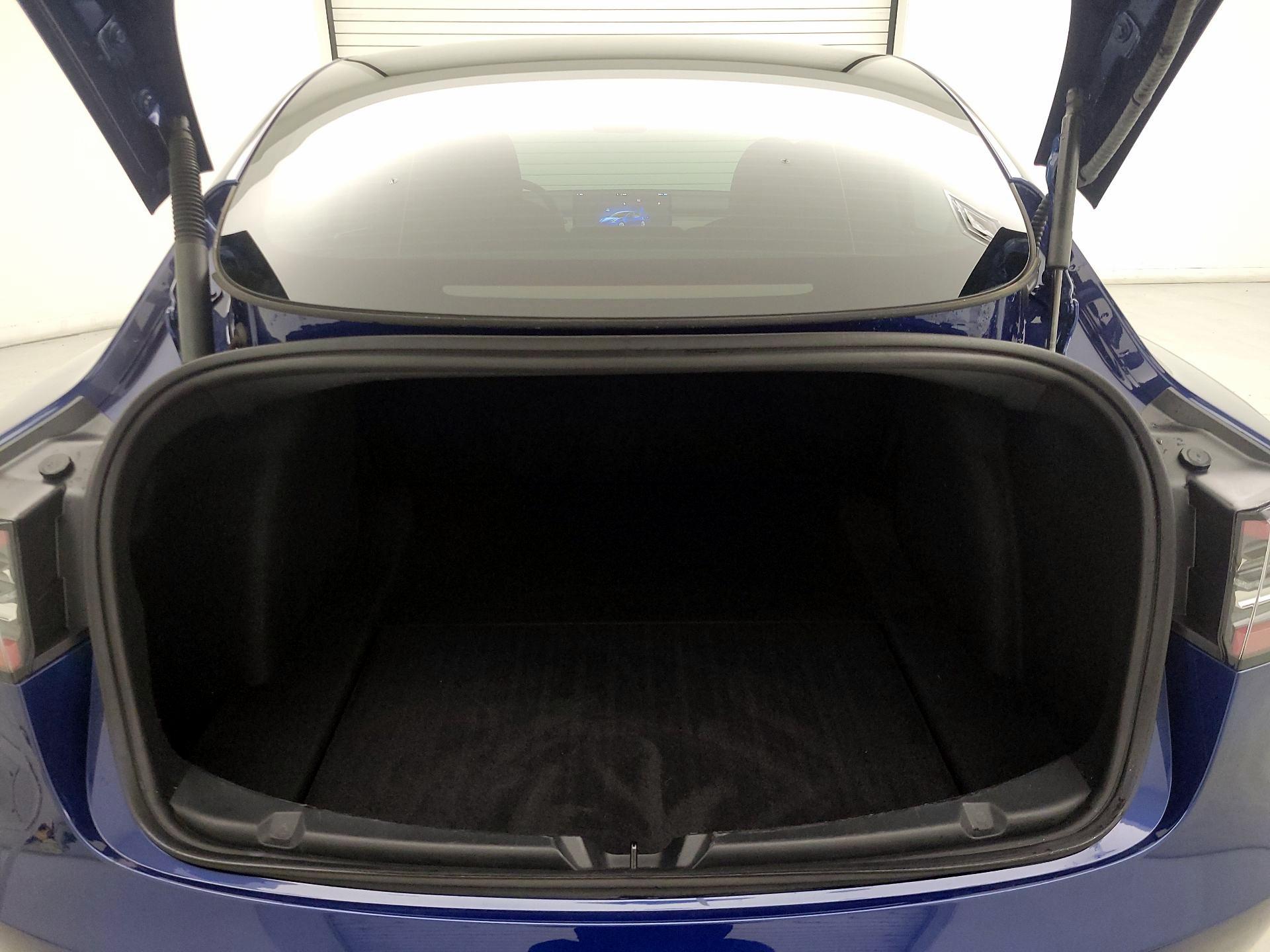 Thumbnail: 2023 Tesla Model 3 - 20