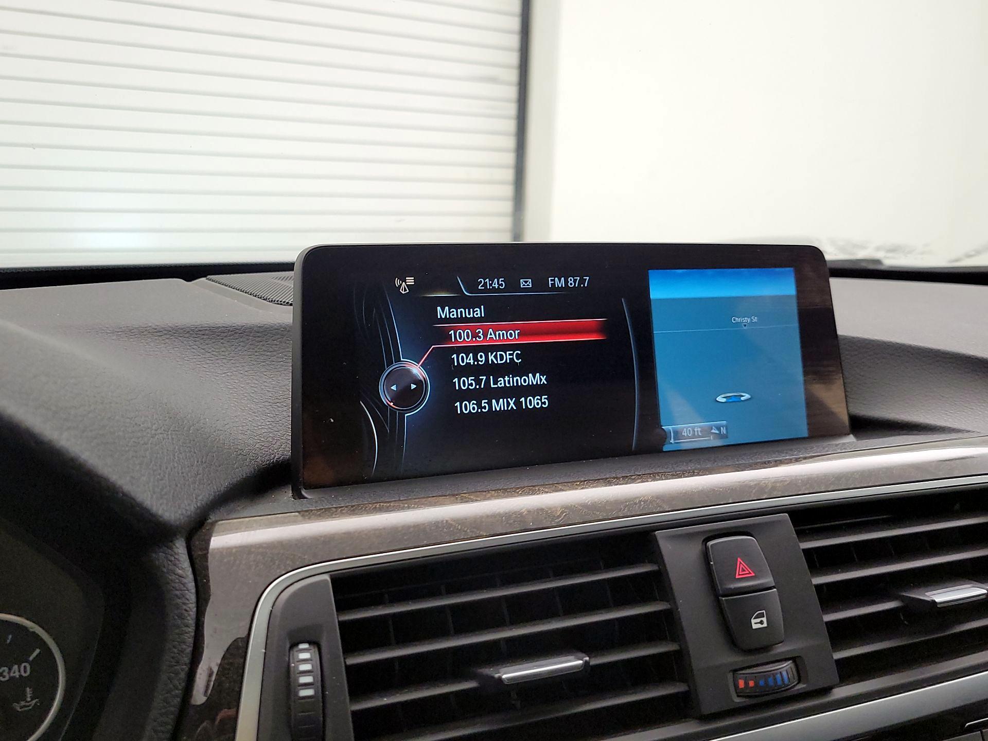 Thumbnail: 2016 BMW 3 Series - 16