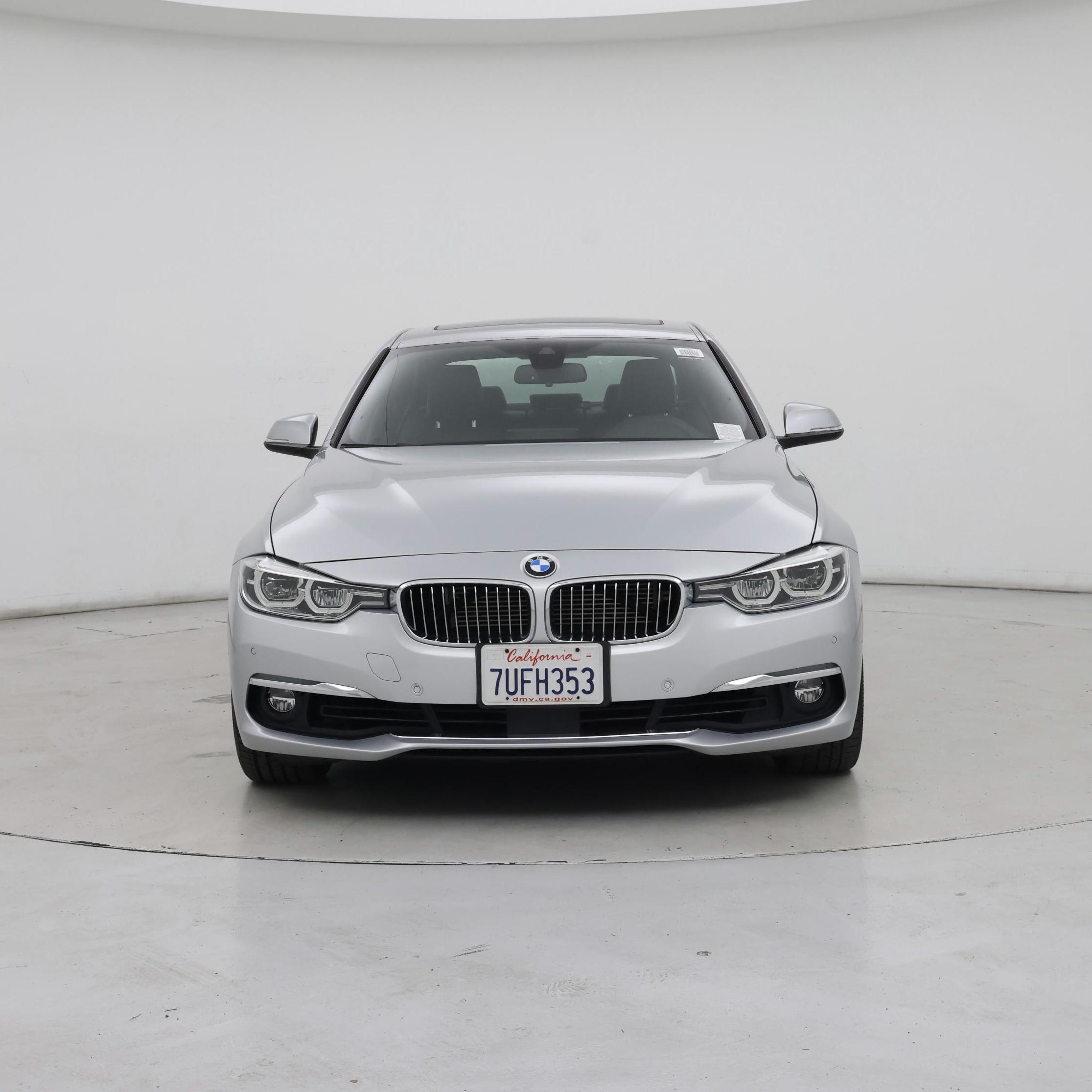 Thumbnail: 2016 BMW 3 Series - 5