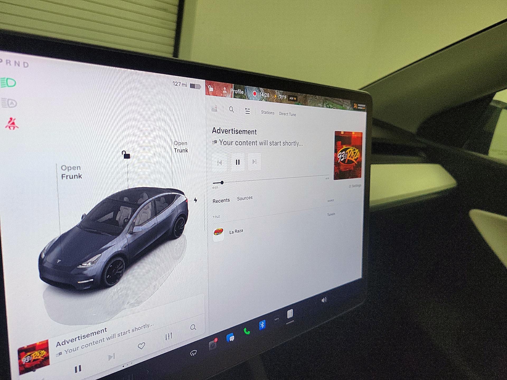 Thumbnail: 2022 Tesla Model Y - 15