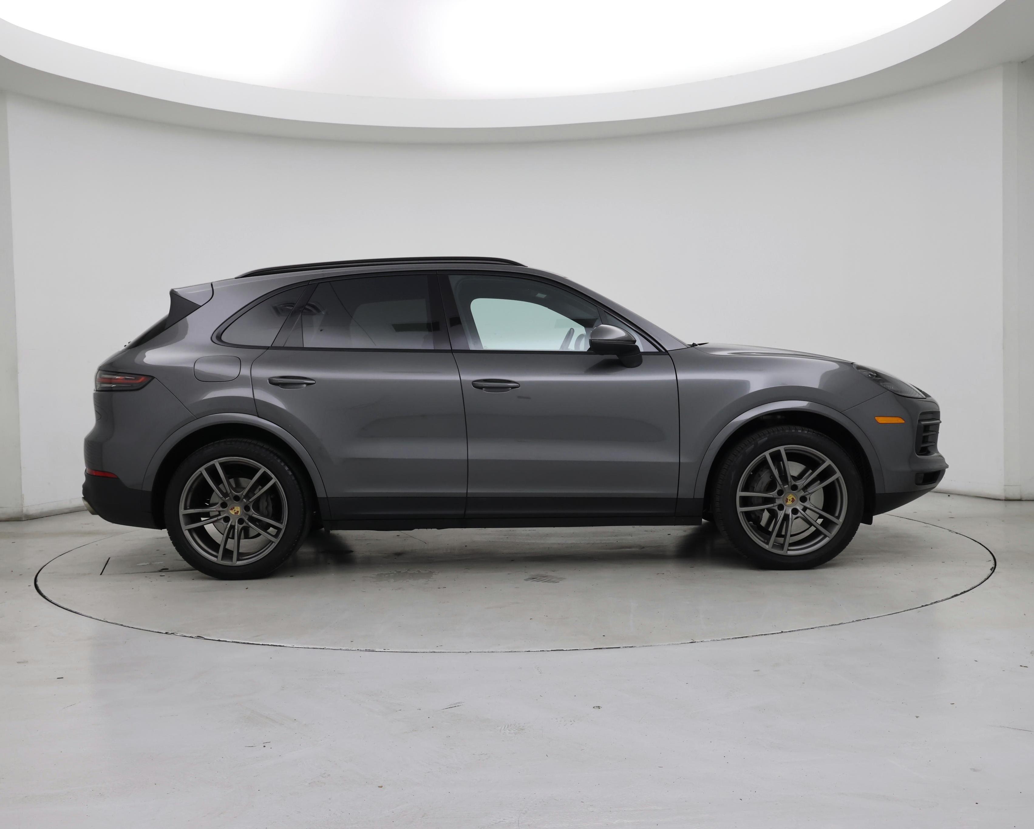 Thumbnail: 2019 Porsche Cayenne - 7
