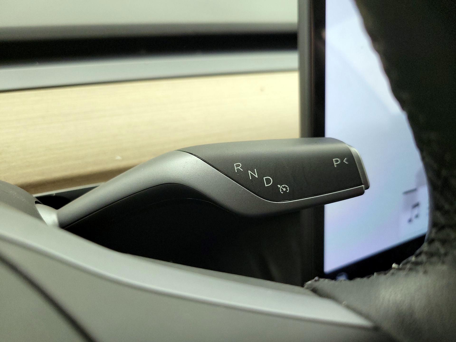 Thumbnail: 2023 Tesla Model 3 - 17