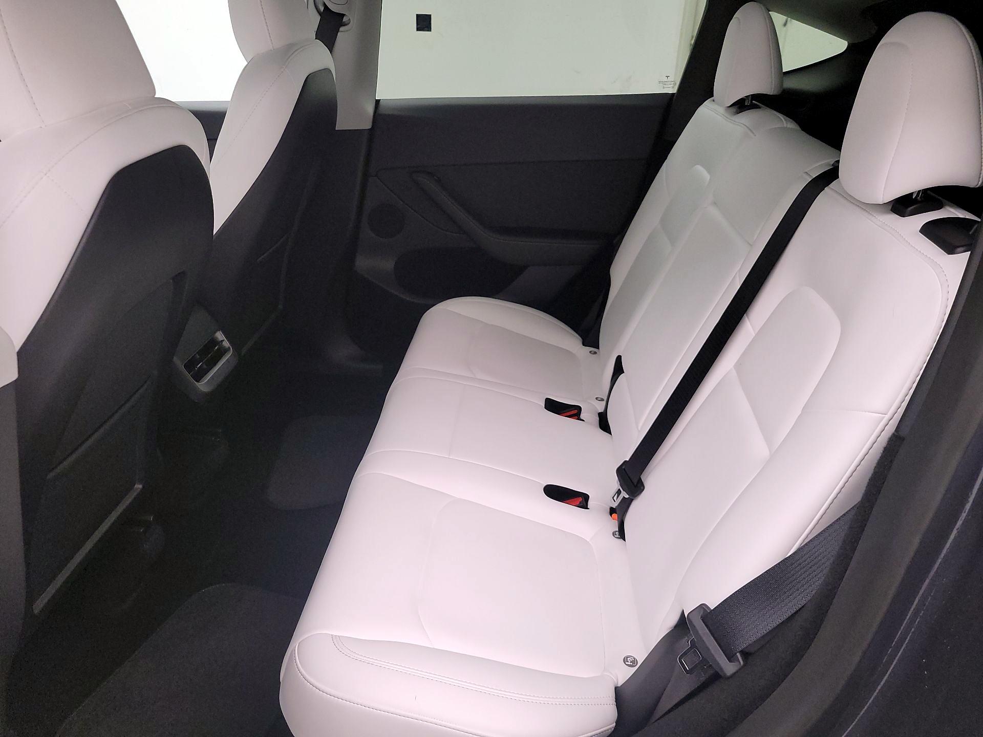 Thumbnail: 2023 Tesla Model Y - 19