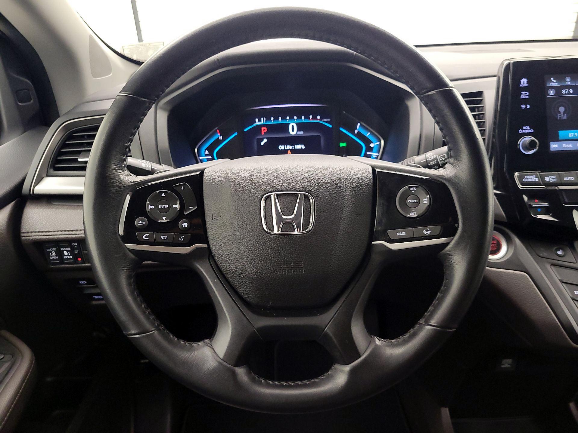 Thumbnail: 2018 Honda Odyssey - 10