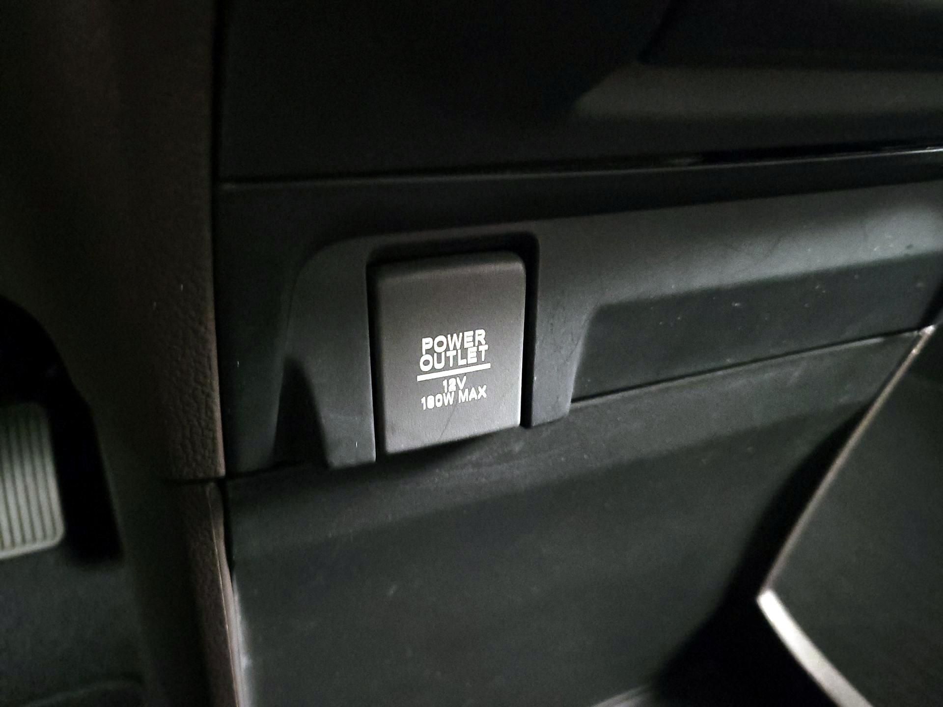 Thumbnail: 2018 Honda Odyssey - 18