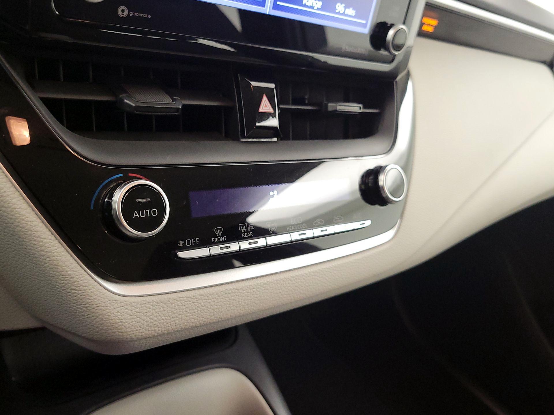 Thumbnail: 2022 Toyota Corolla - 16