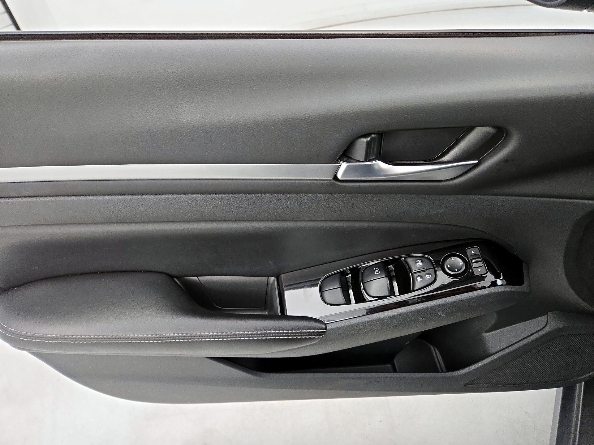 Thumbnail: 2023 Nissan Altima - 12