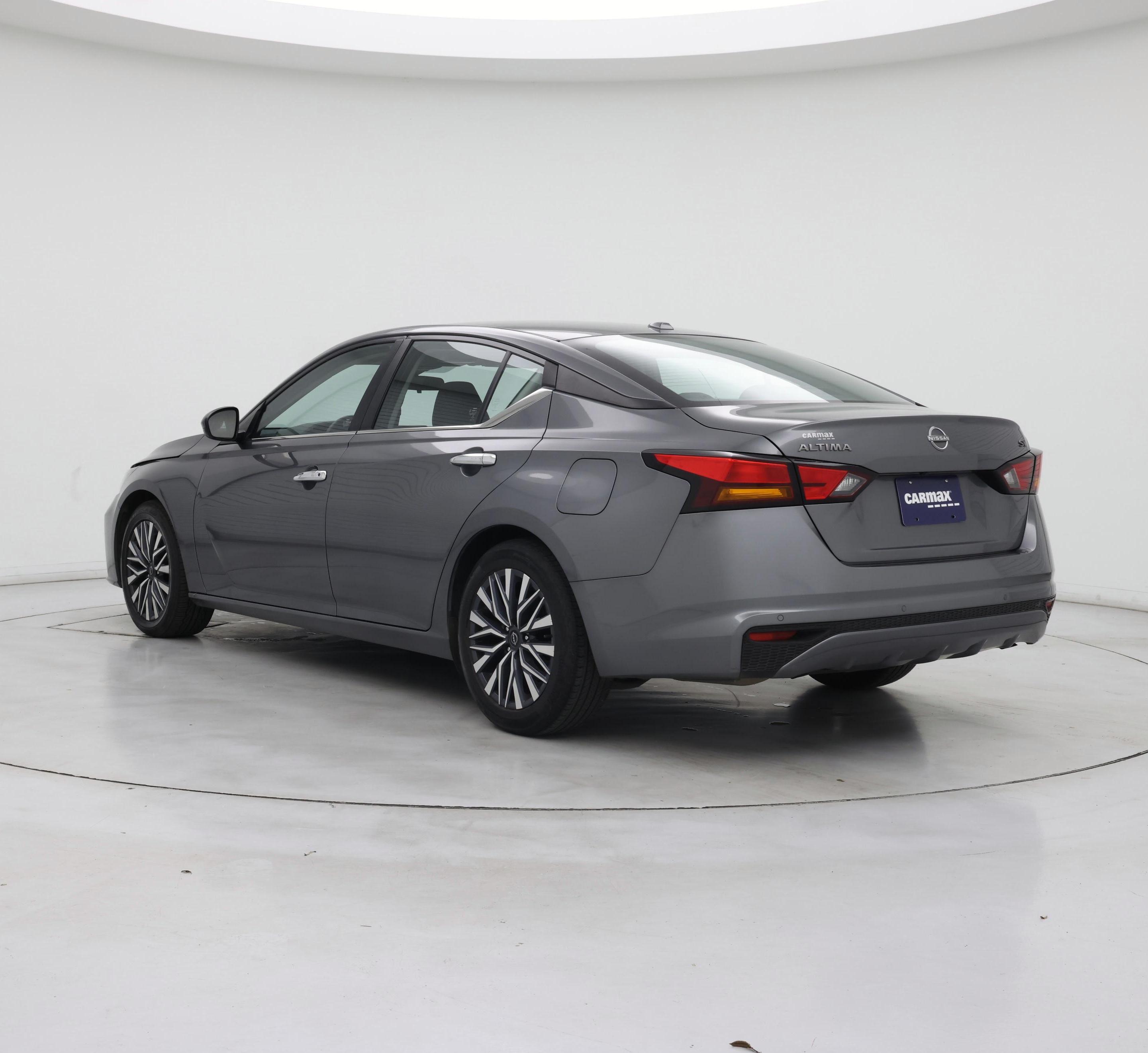 Thumbnail: 2023 Nissan Altima - 2