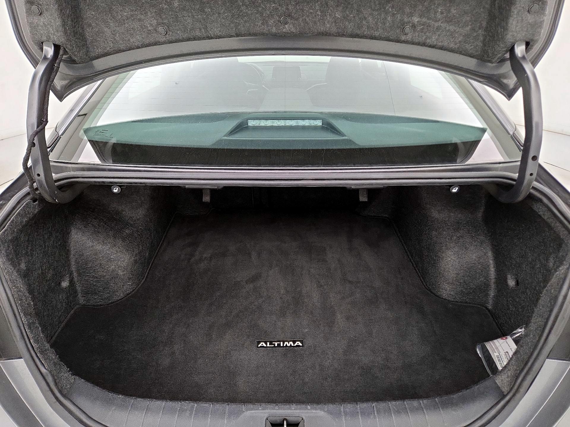 Thumbnail: 2023 Nissan Altima - 20