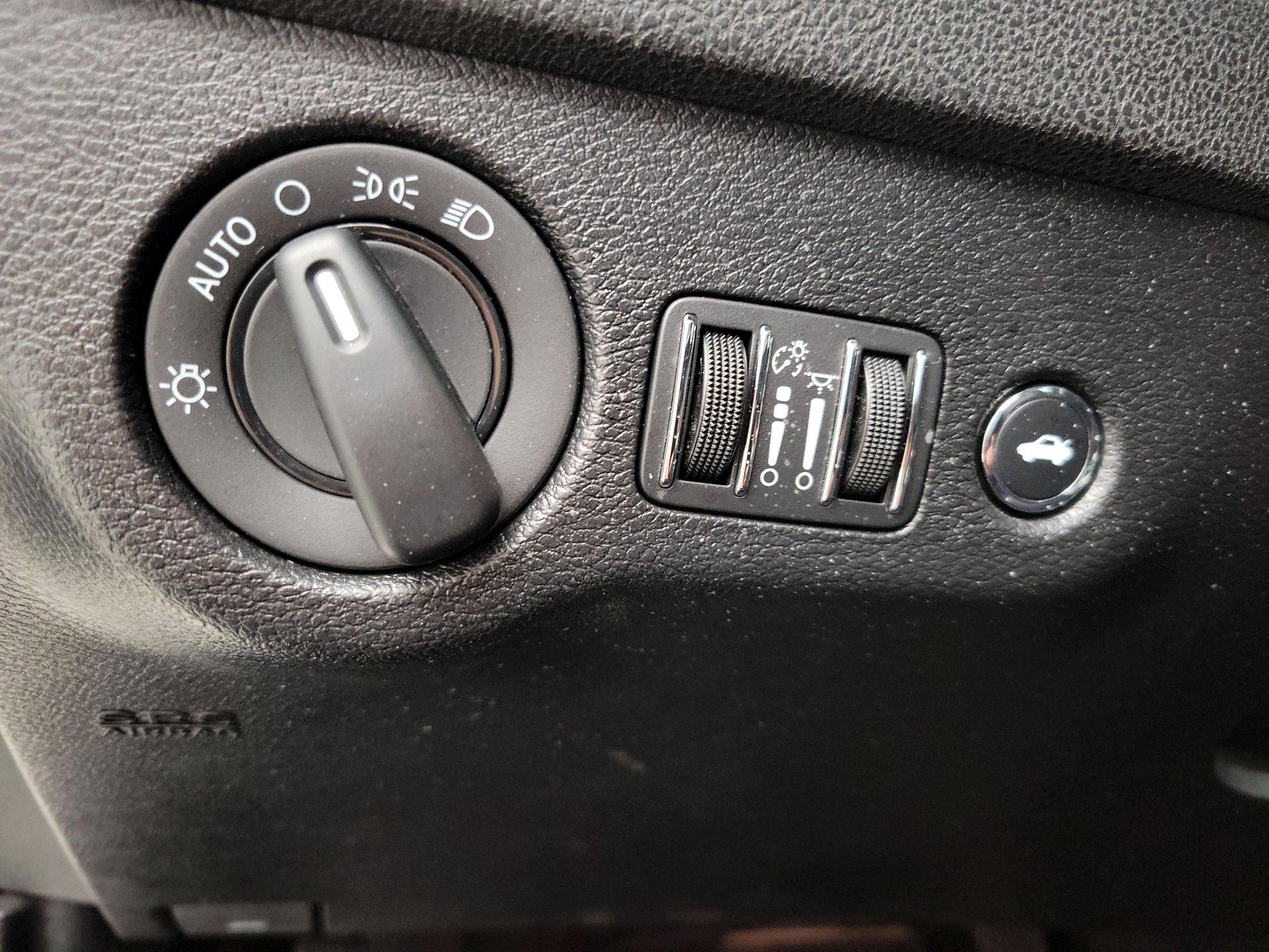 Thumbnail: 2022 Dodge Charger - 13