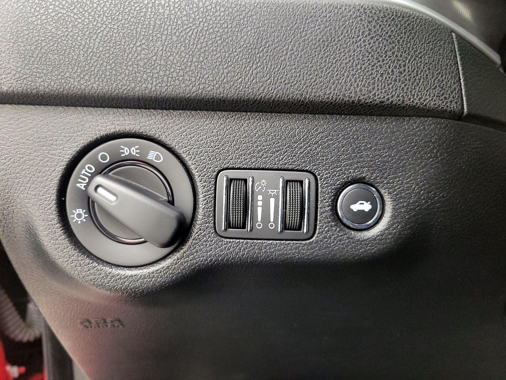 Thumbnail: 2022 Dodge Charger - 13