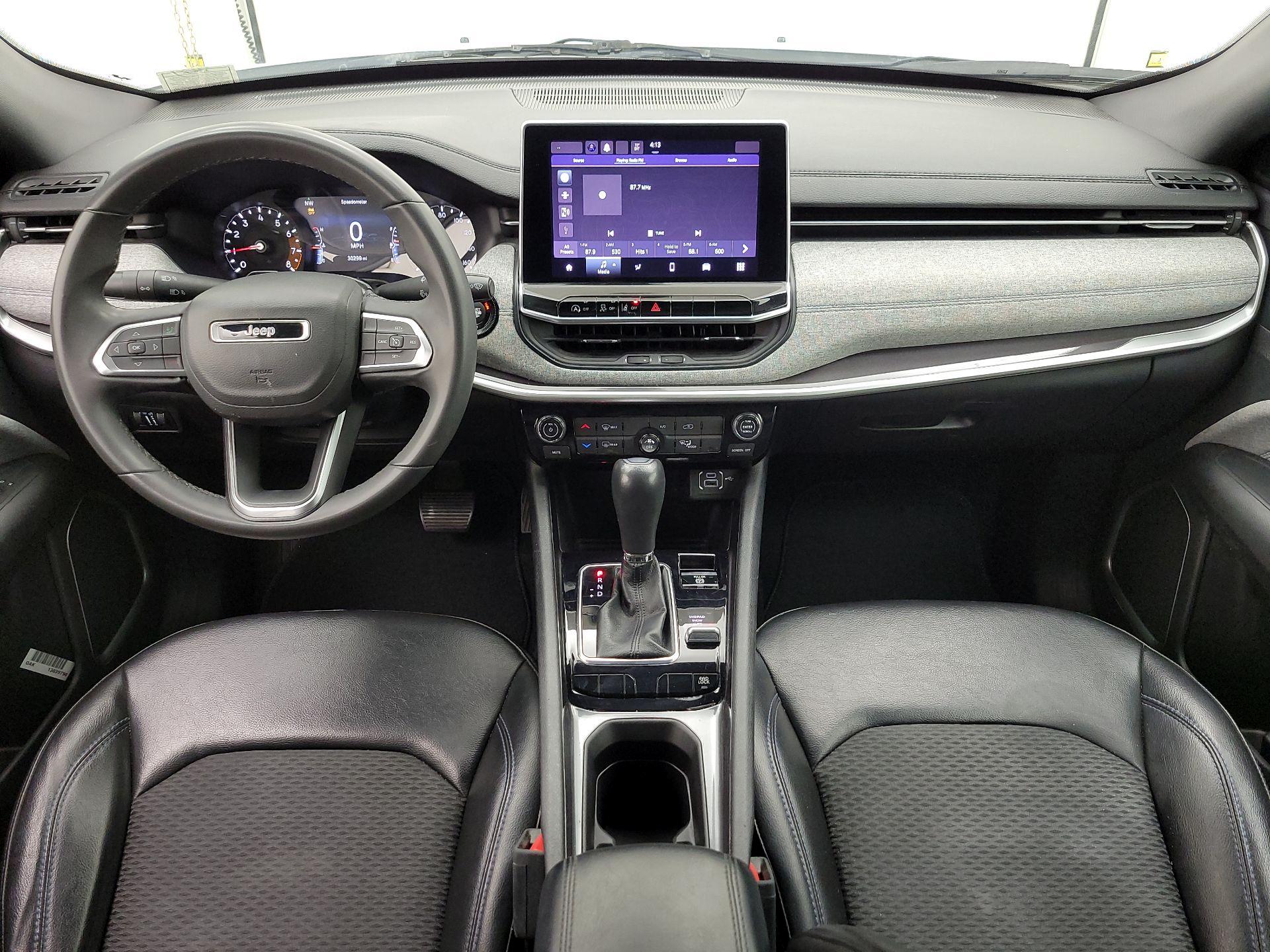 Thumbnail: 2023 Jeep Compass - 9