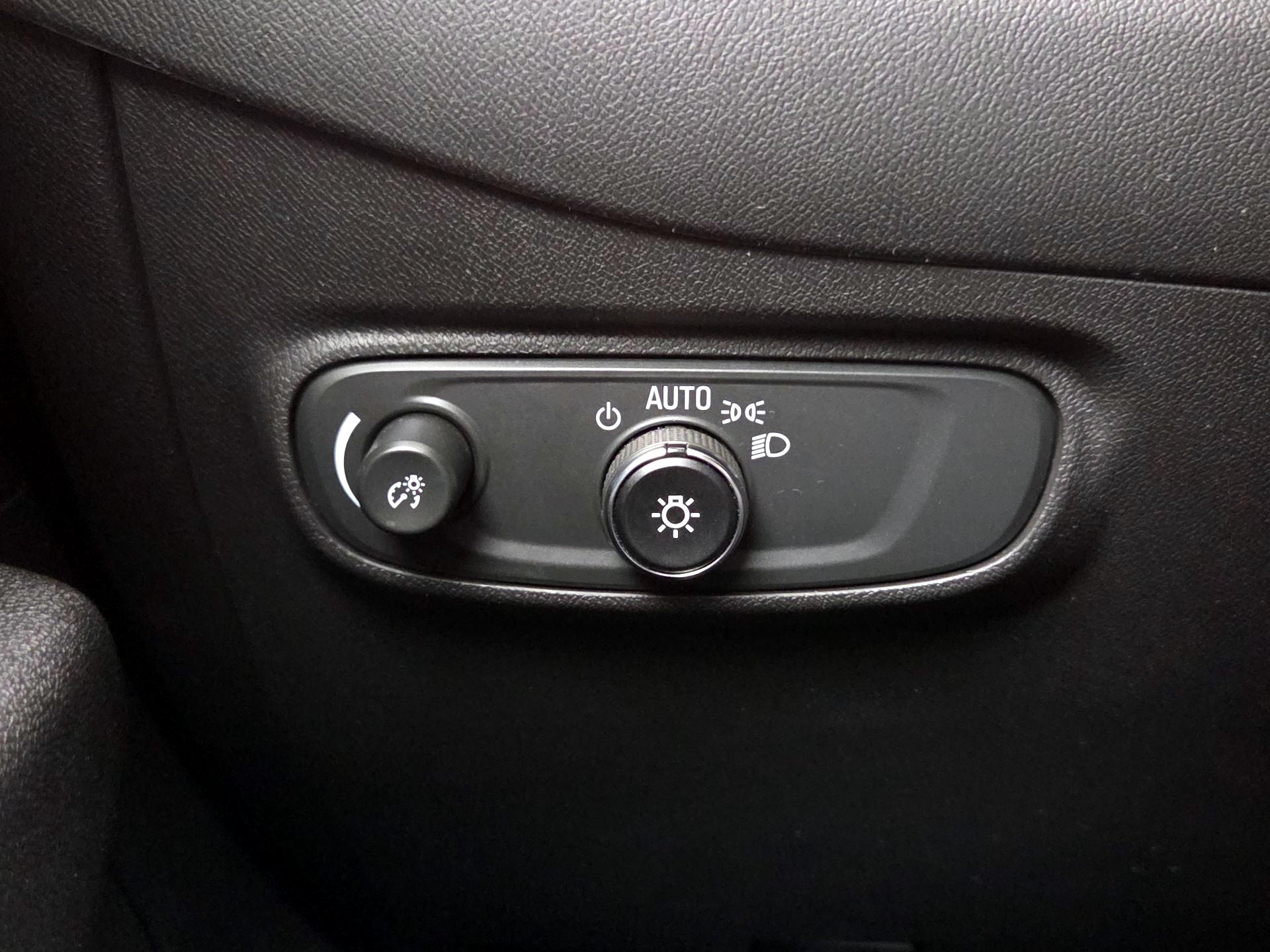 Thumbnail: 2024 Chevrolet Equinox - 13