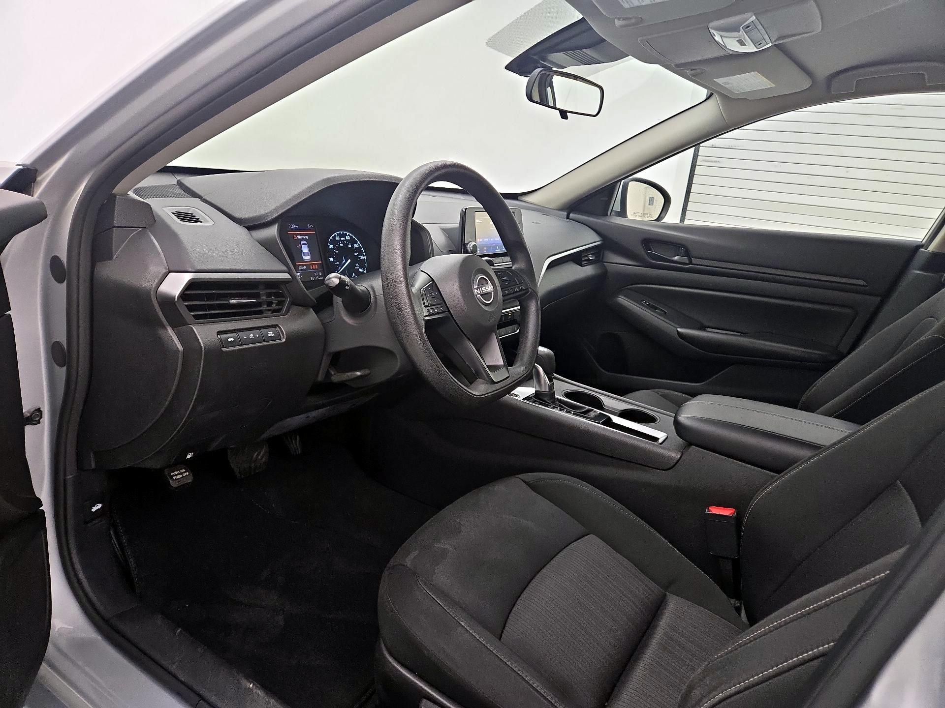 Thumbnail: 2023 Nissan Altima - 11