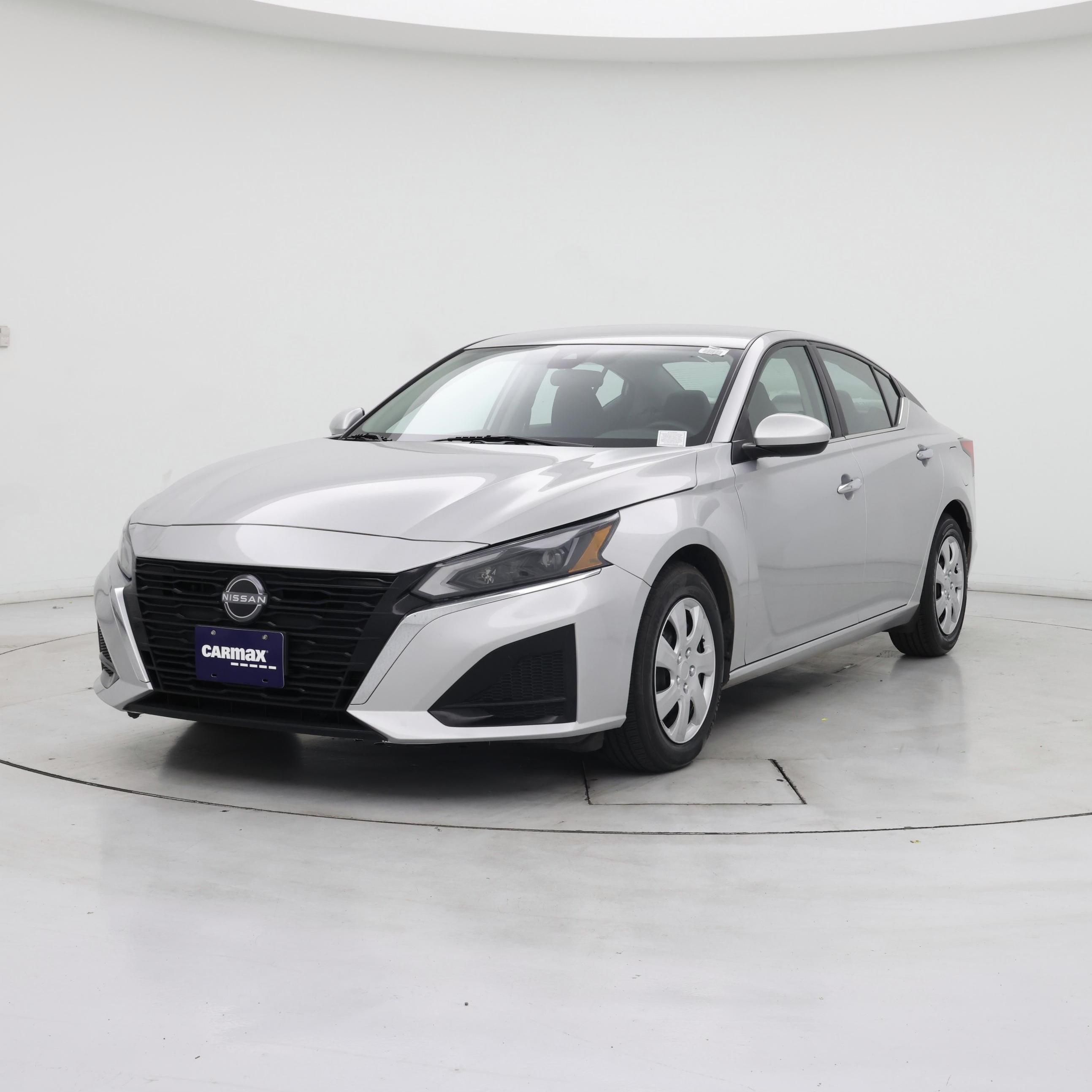 Thumbnail: 2023 Nissan Altima - 4