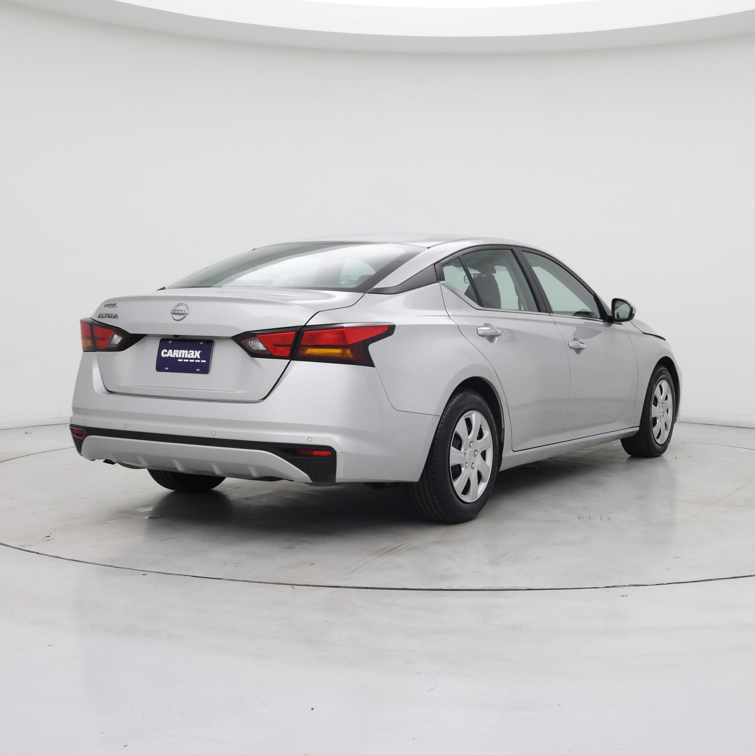 Thumbnail: 2023 Nissan Altima - 8