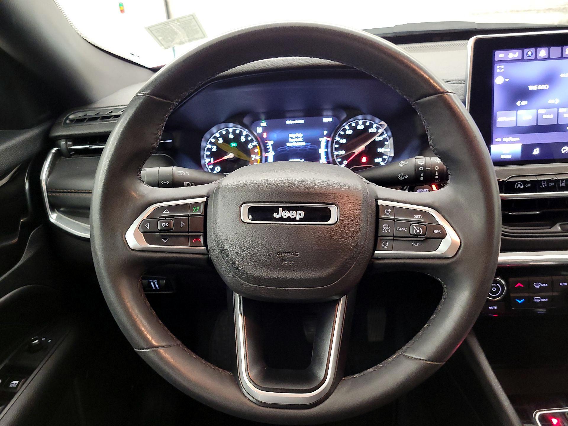 Thumbnail: 2023 Jeep Compass - 10