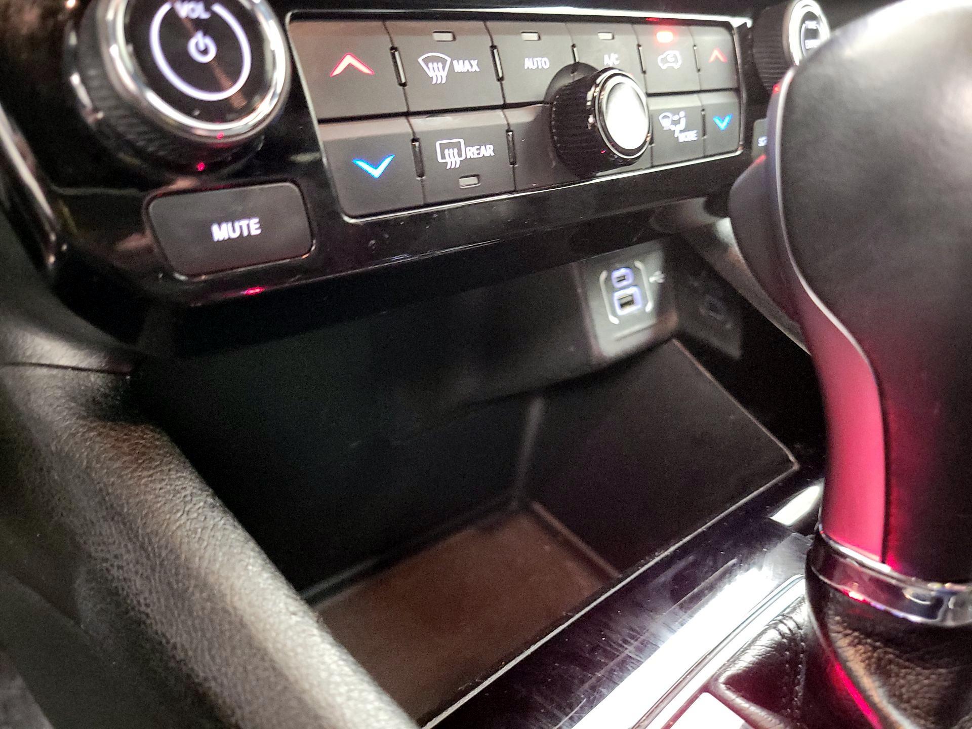 Thumbnail: 2023 Jeep Compass - 18