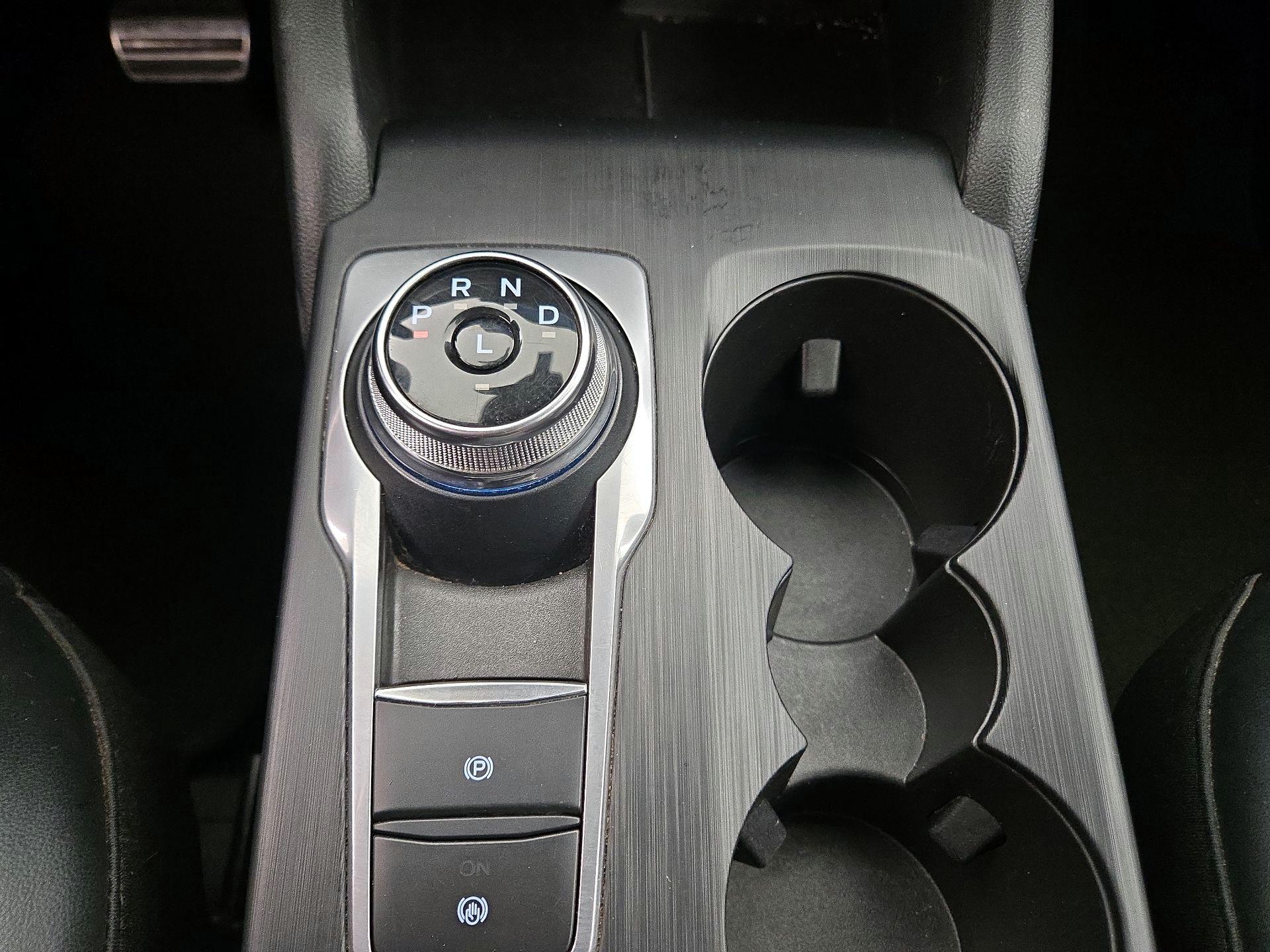 Thumbnail: 2023 Ford Escape - 17