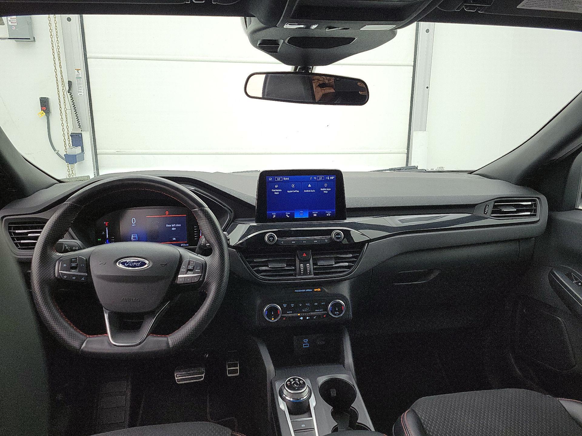 Thumbnail: 2023 Ford Escape - 9