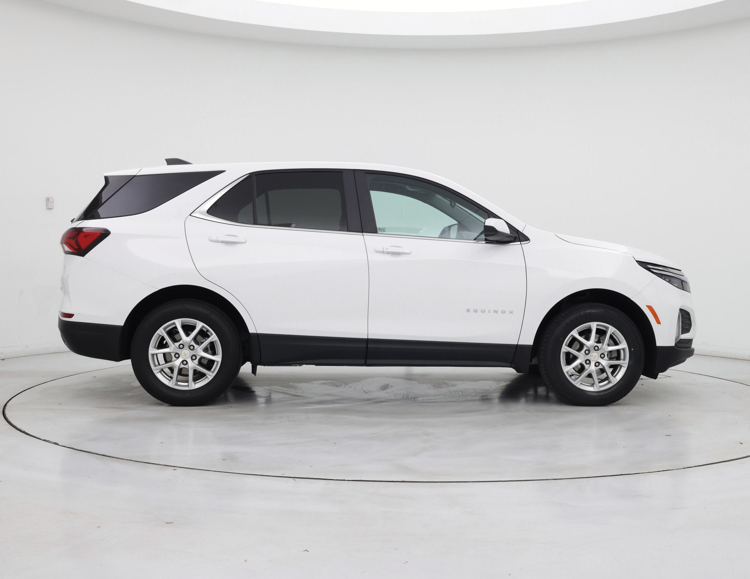 Thumbnail: 2023 Chevrolet Equinox - 7