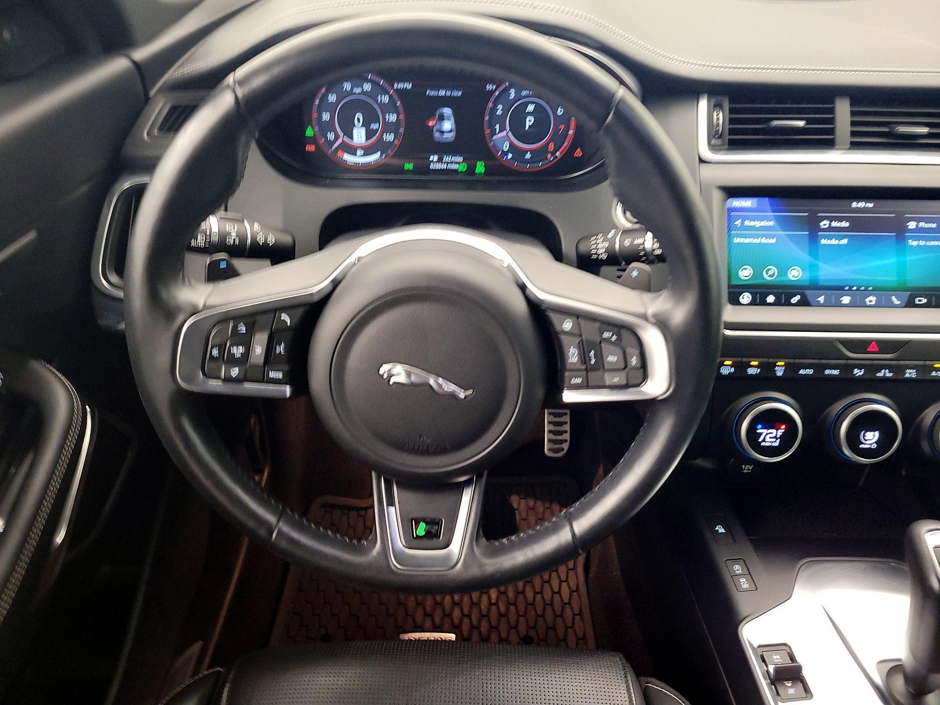 Thumbnail: 2020 Jaguar E-Pace - 10