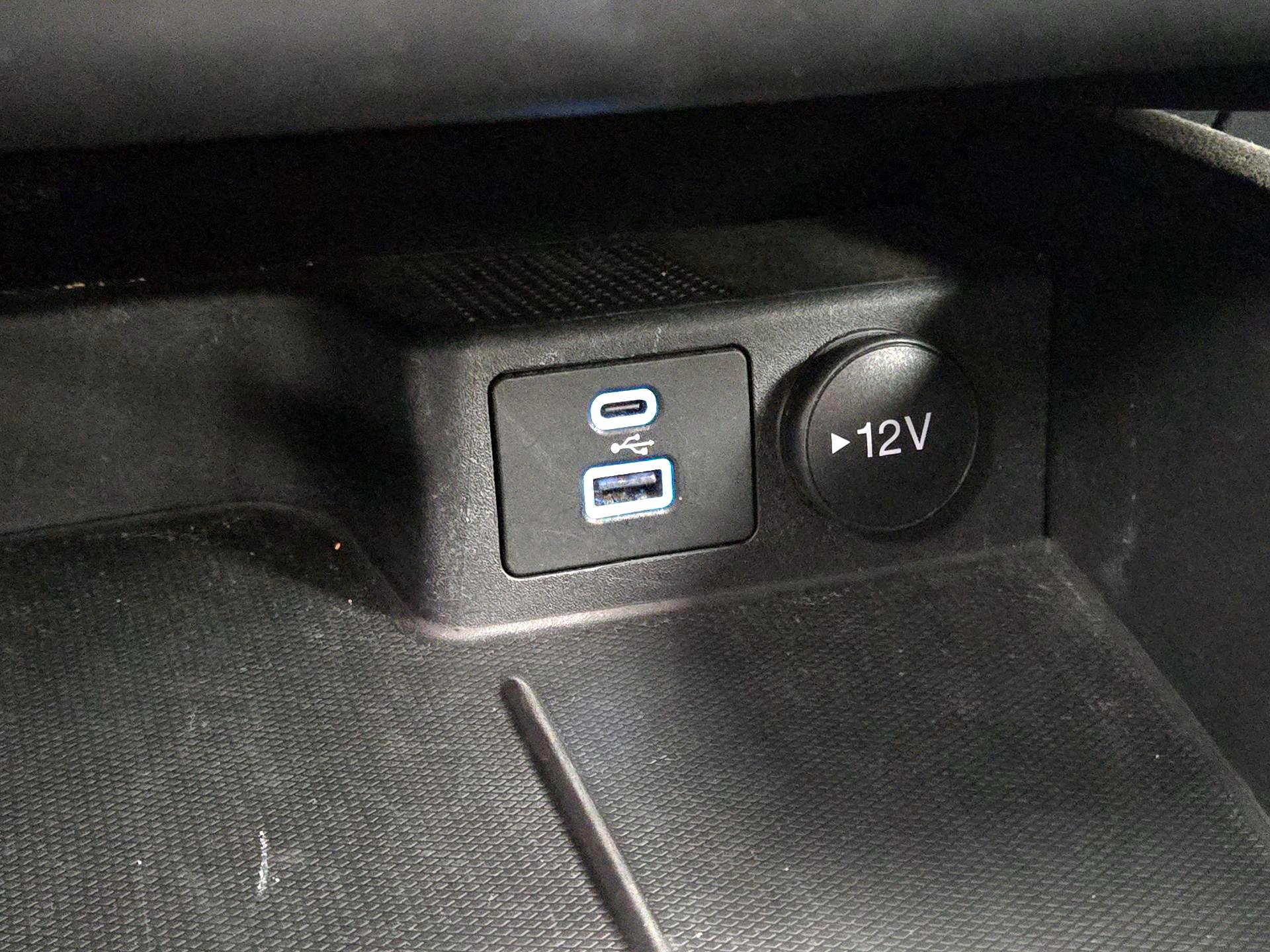 Thumbnail: 2023 Ford Escape - 18