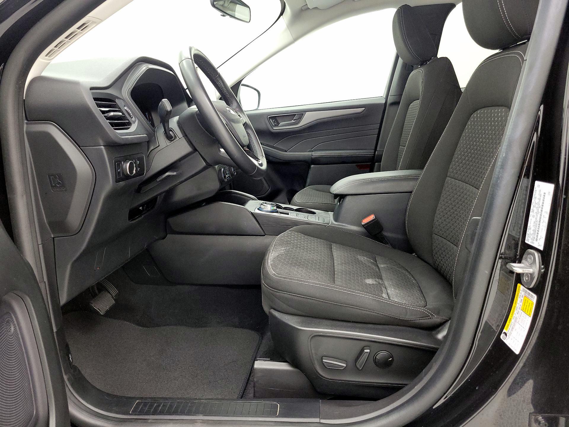 Thumbnail: 2023 Ford Escape - 11