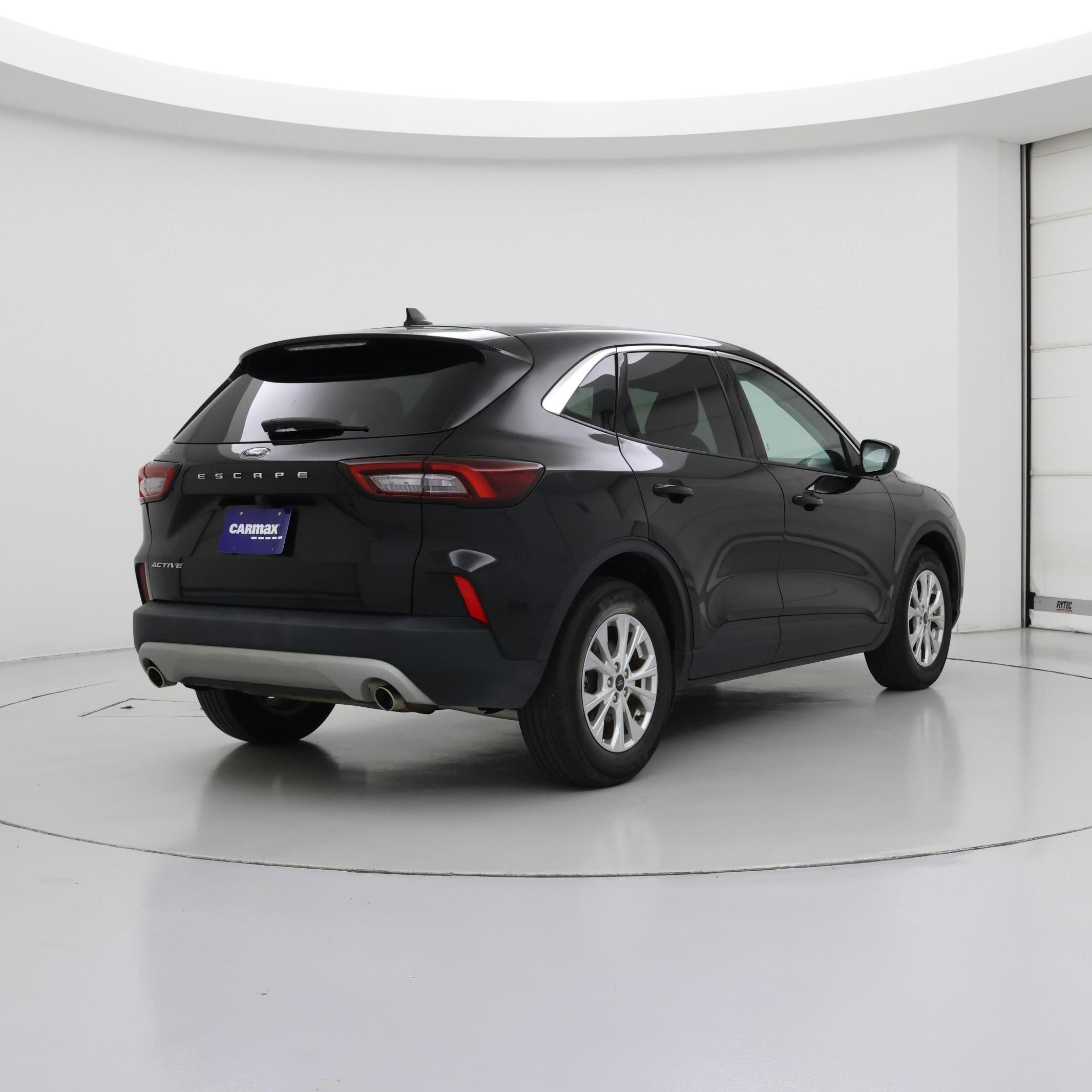 Thumbnail: 2023 Ford Escape - 8