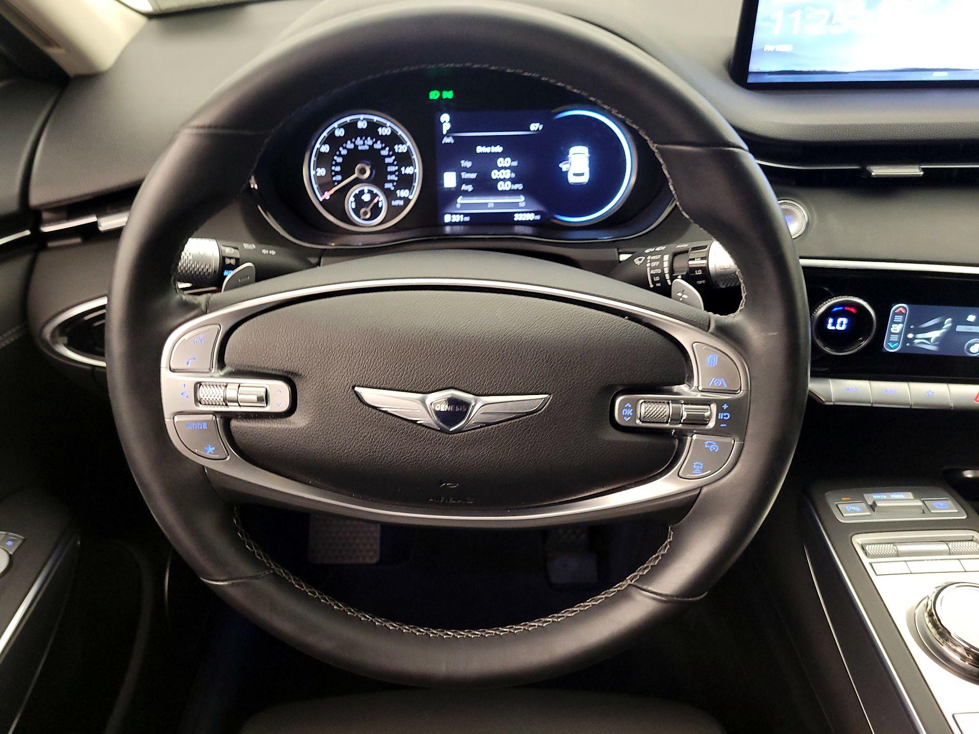 Thumbnail: 2023 Genesis GV70 - 10