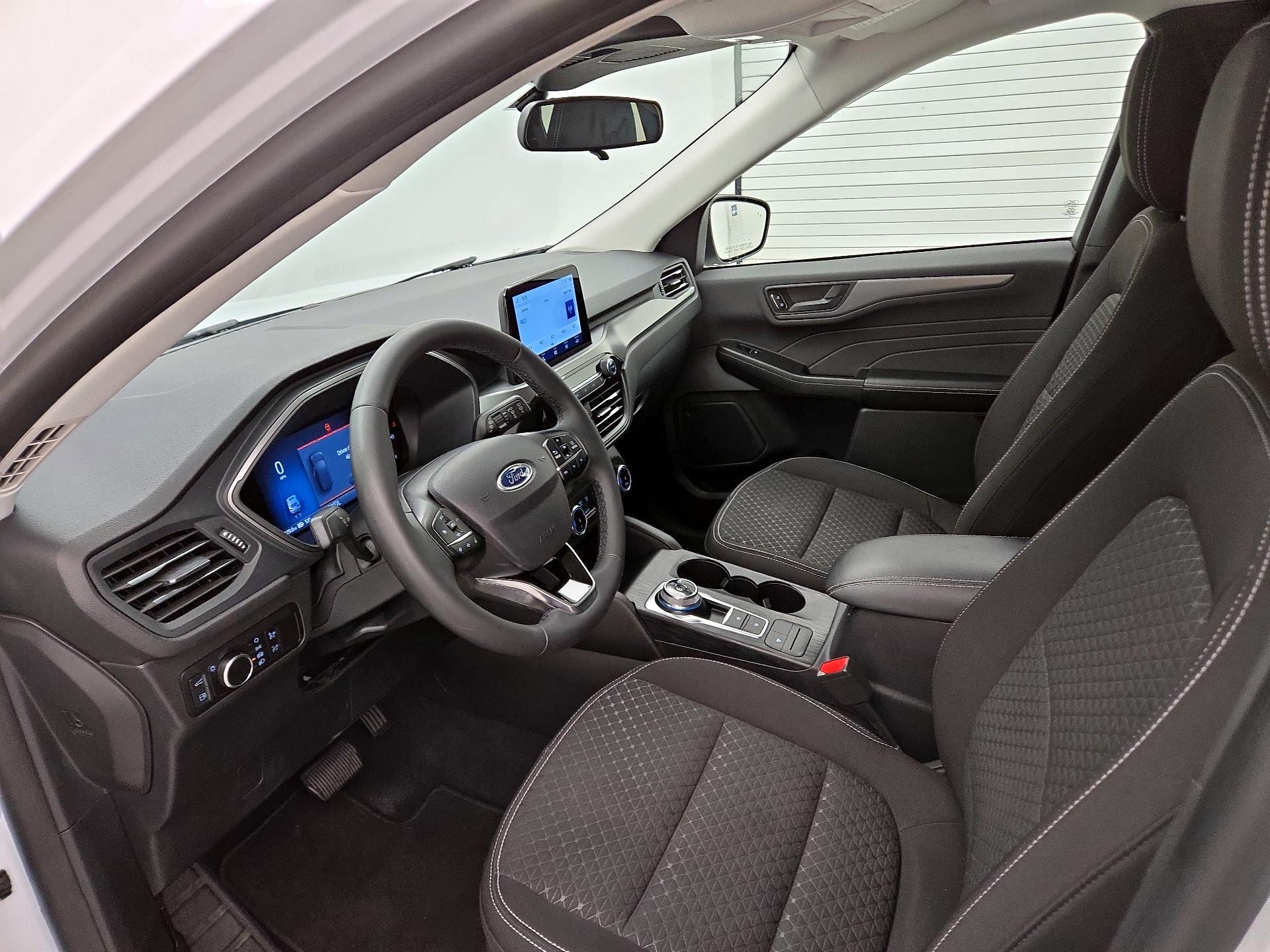 Thumbnail: 2023 Ford Escape - 11