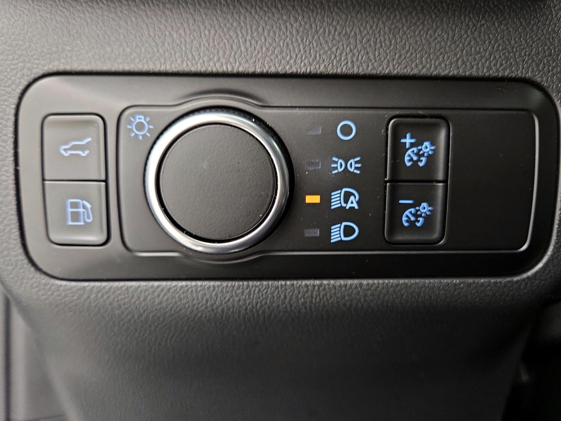 Thumbnail: 2023 Ford Escape - 13