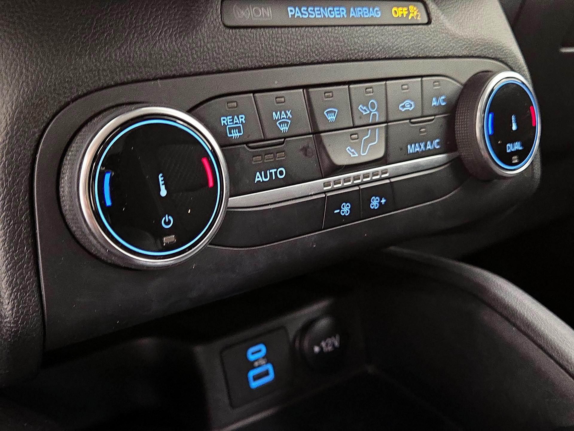 Thumbnail: 2023 Ford Escape - 16