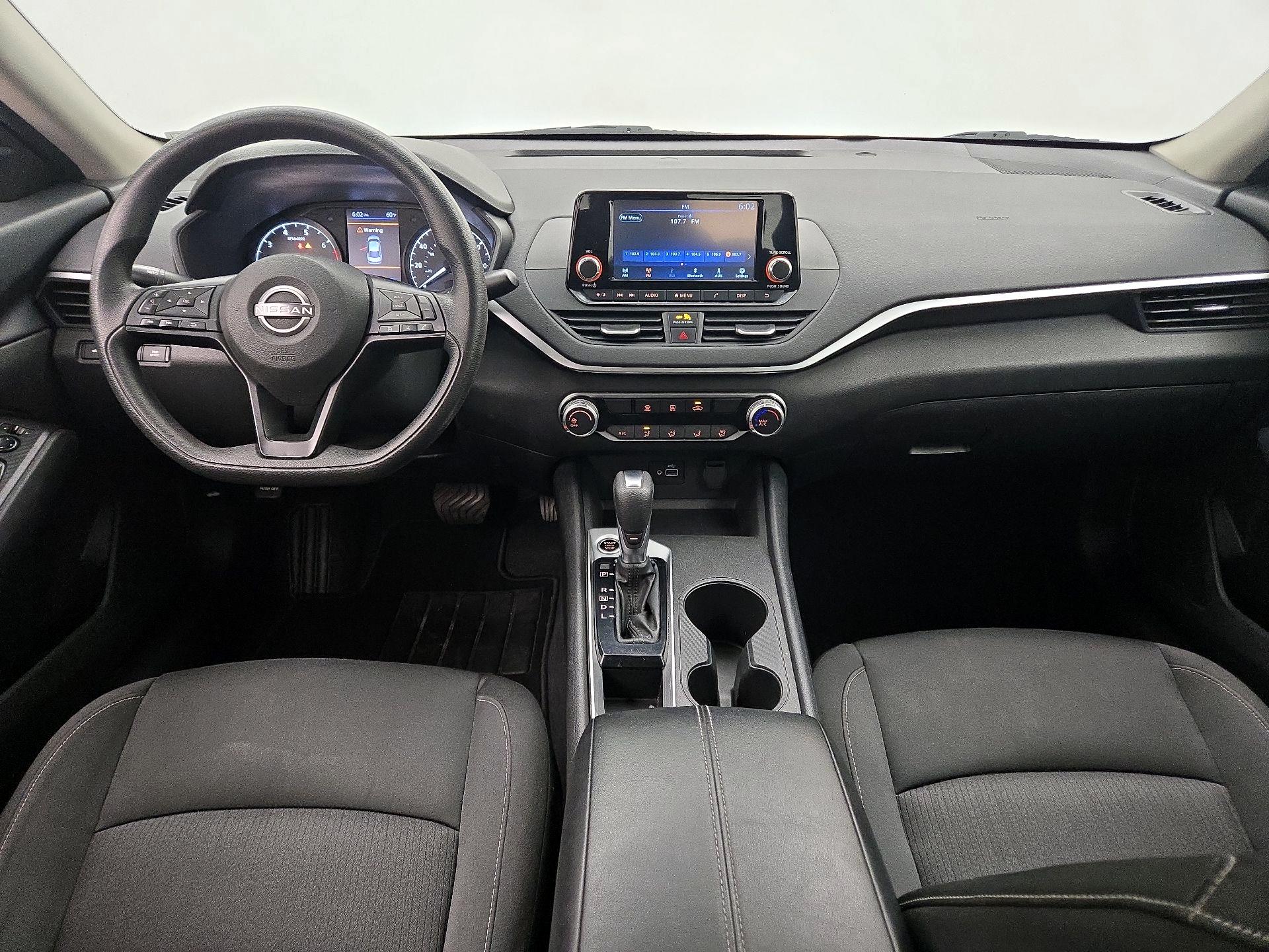 Thumbnail: 2023 Nissan Altima - 9