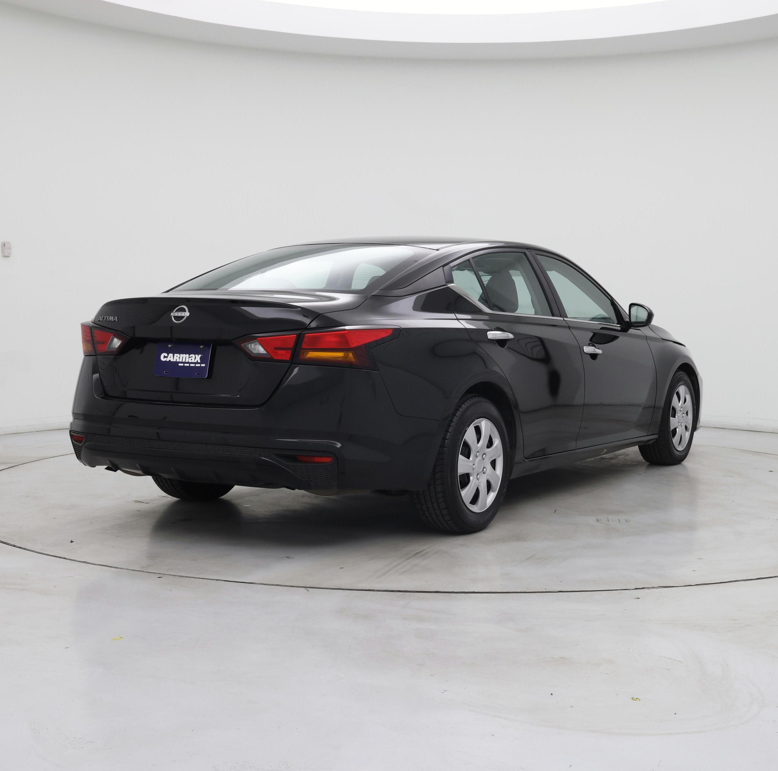 Thumbnail: 2023 Nissan Altima - 8