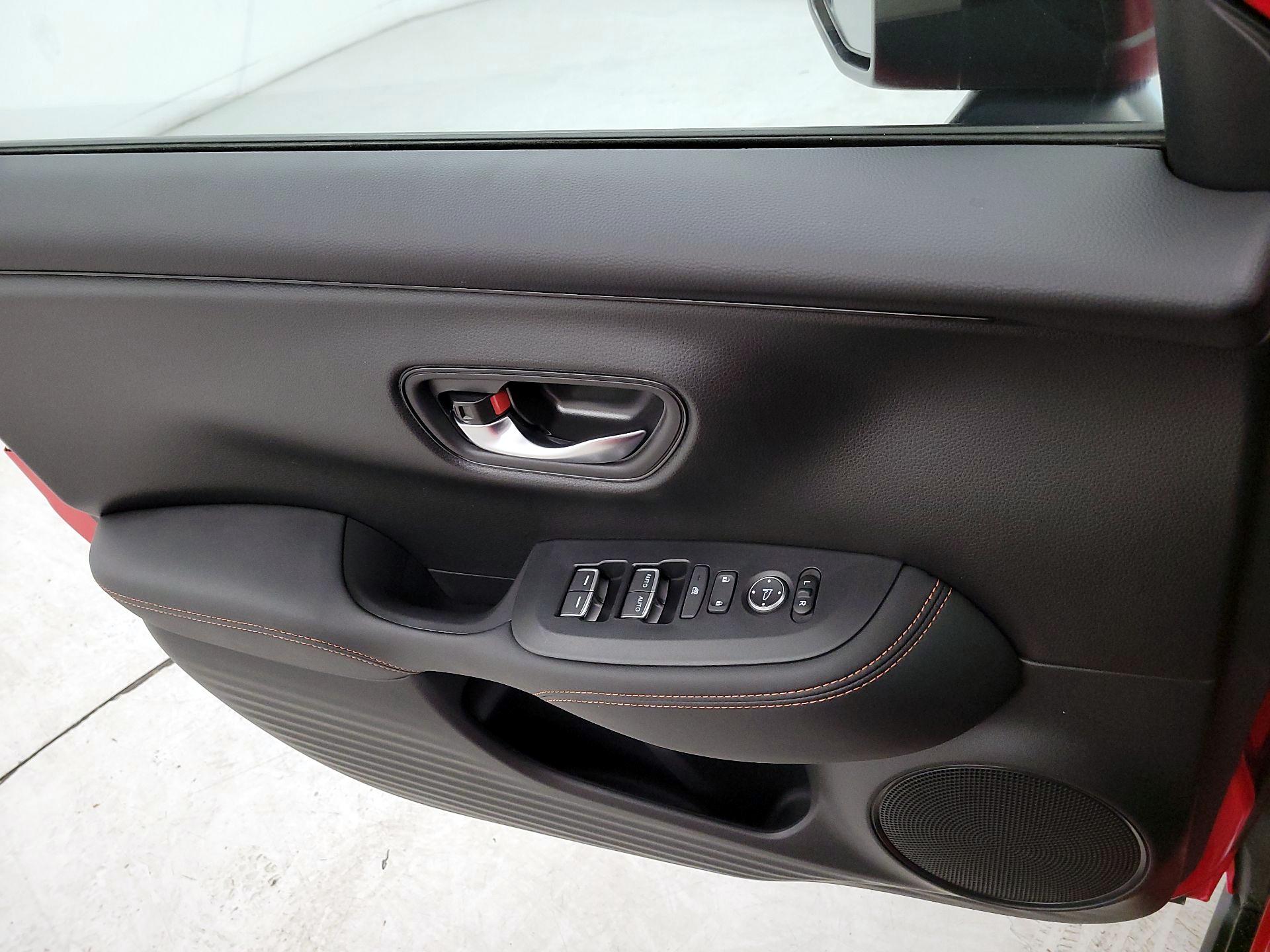 Thumbnail: 2024 Honda HR-V - 12