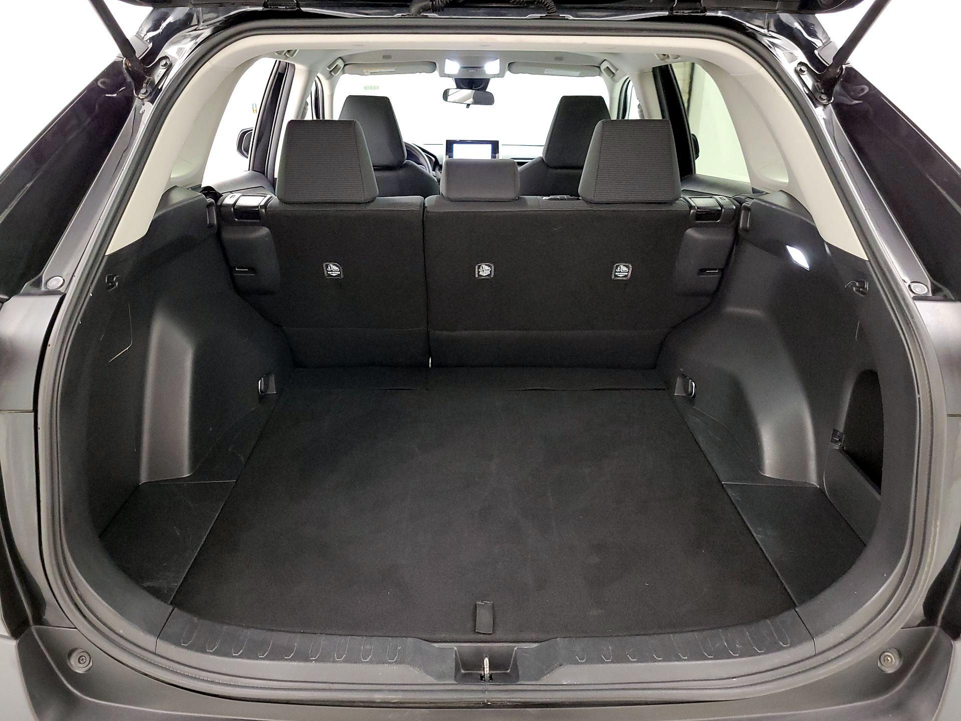 Thumbnail: 2024 Toyota RAV4 - 20