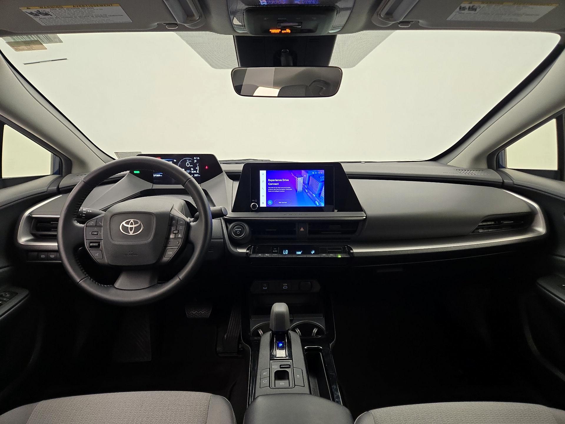 Thumbnail: 2023 Toyota Prius - 9