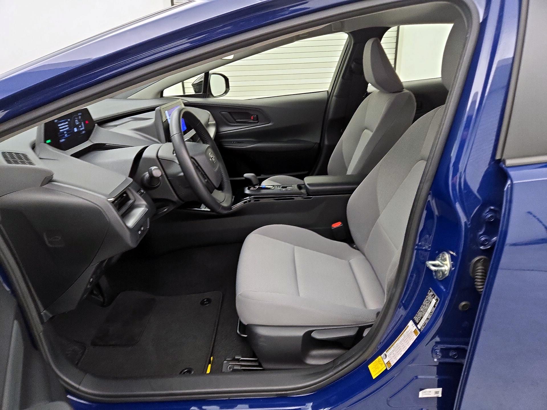 Thumbnail: 2023 Toyota Prius - 11