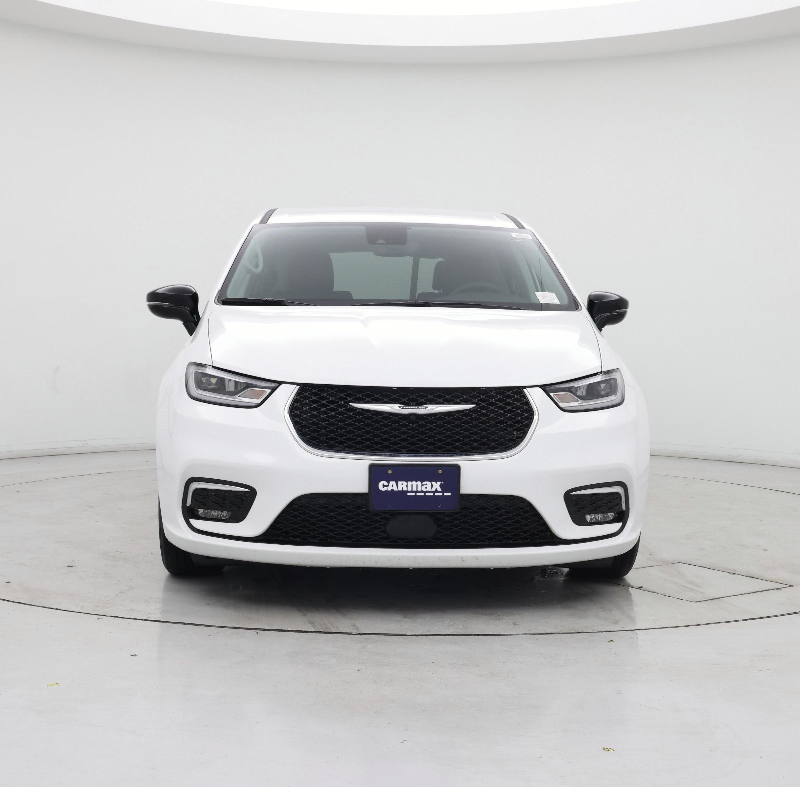 Thumbnail: 2024 Chrysler Pacifica - 5