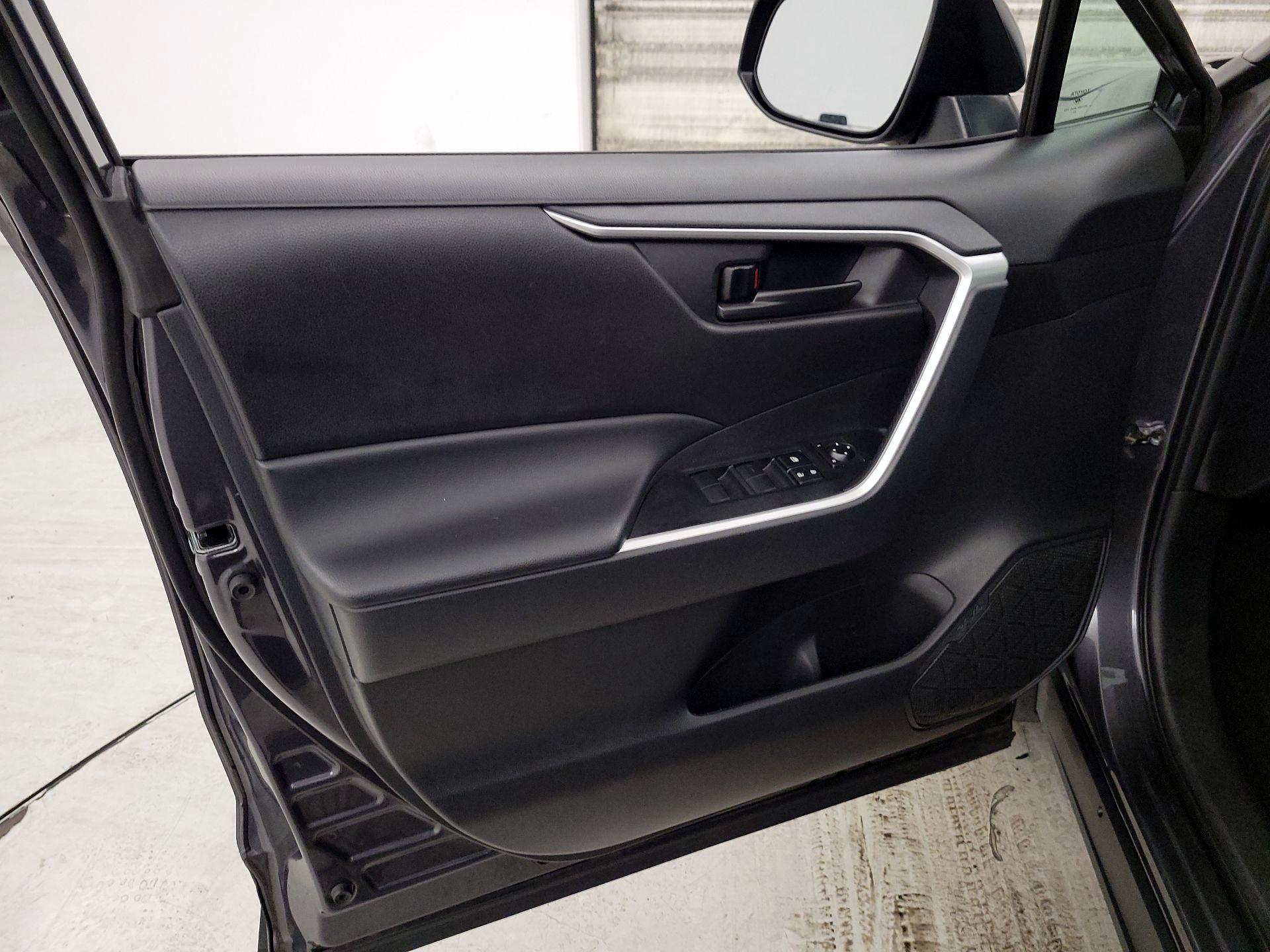 Thumbnail: 2024 Toyota RAV4 - 12