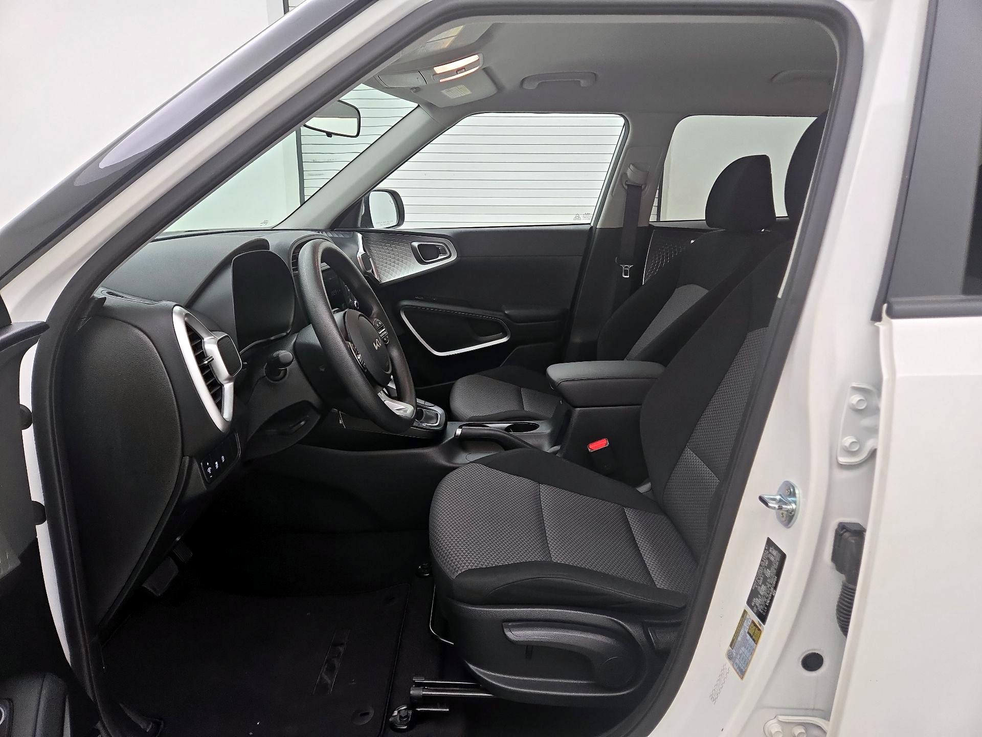 Thumbnail: 2024 Kia Soul - 11