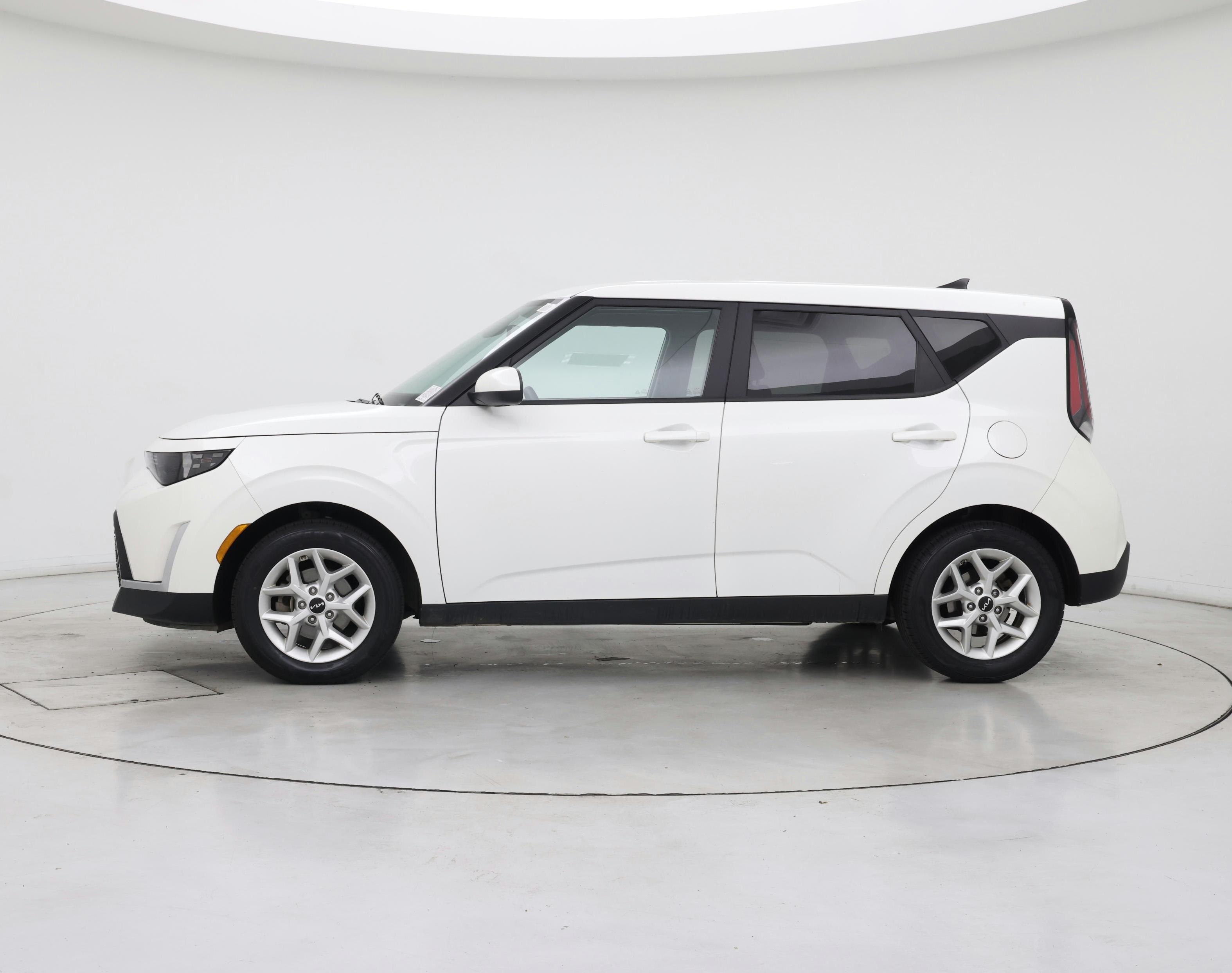 Thumbnail: 2024 Kia Soul - 3