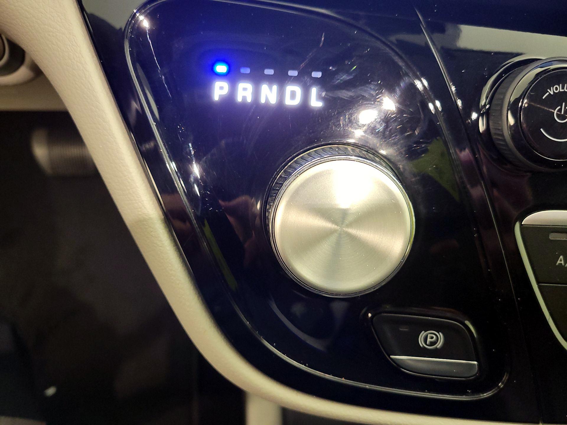 Thumbnail: 2024 Chrysler Pacifica - 17