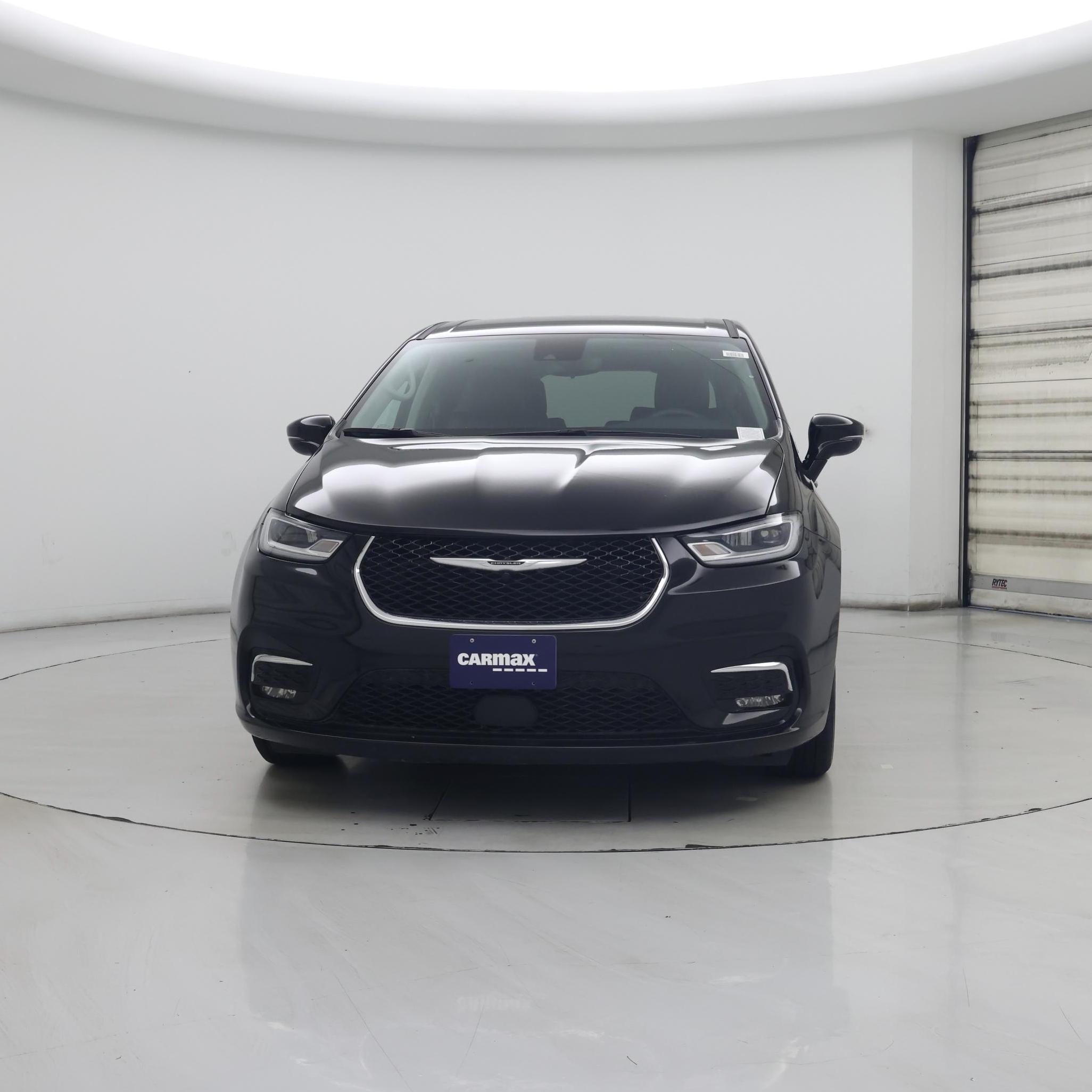 Thumbnail: 2024 Chrysler Pacifica - 5