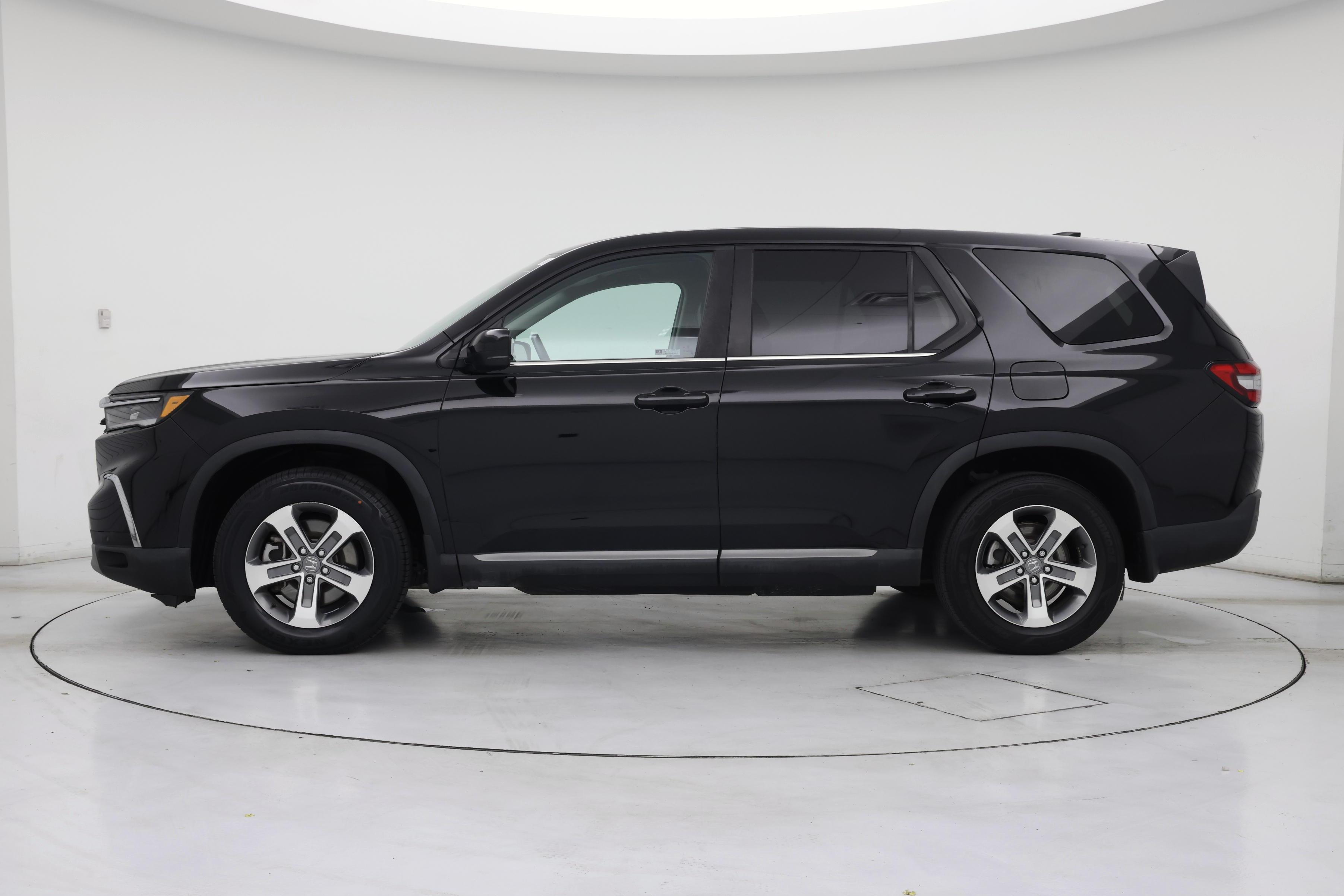 Thumbnail: 2024 Honda Pilot - 3