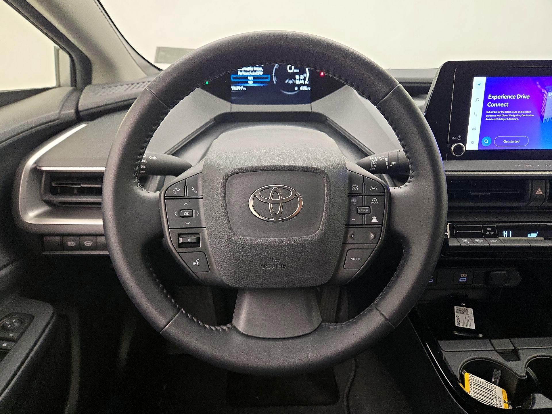 Thumbnail: 2023 Toyota Prius - 10