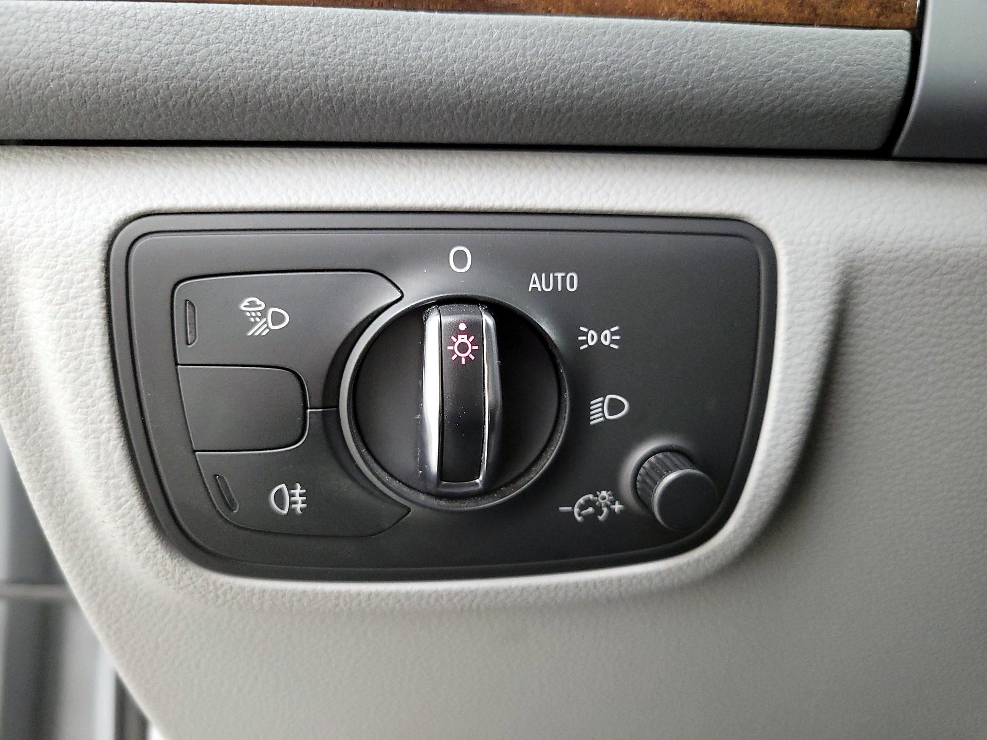 Thumbnail: 2015 Audi A6 - 13